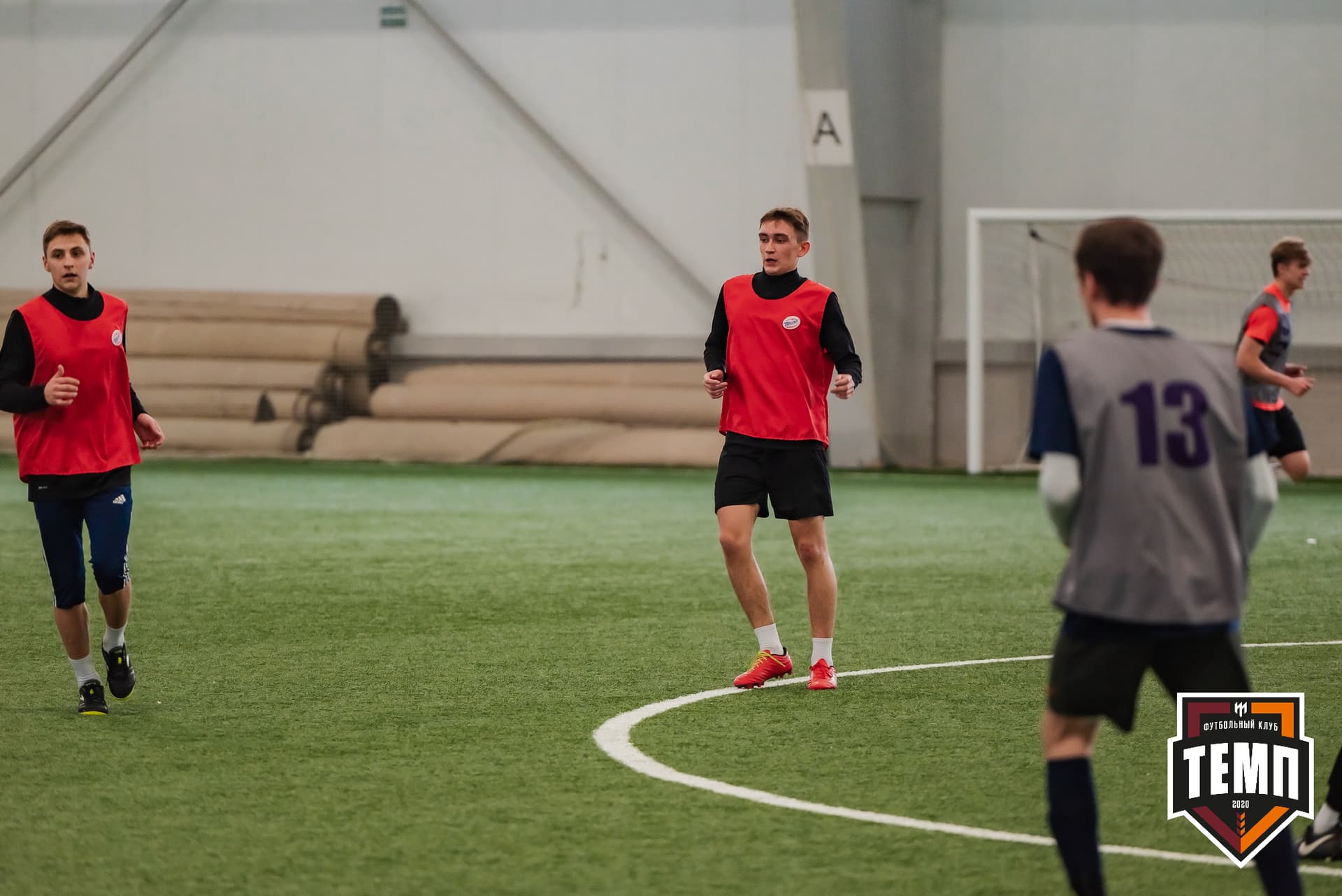 Просмотр сельских футболистов. 11.03.2023 — кадр 255