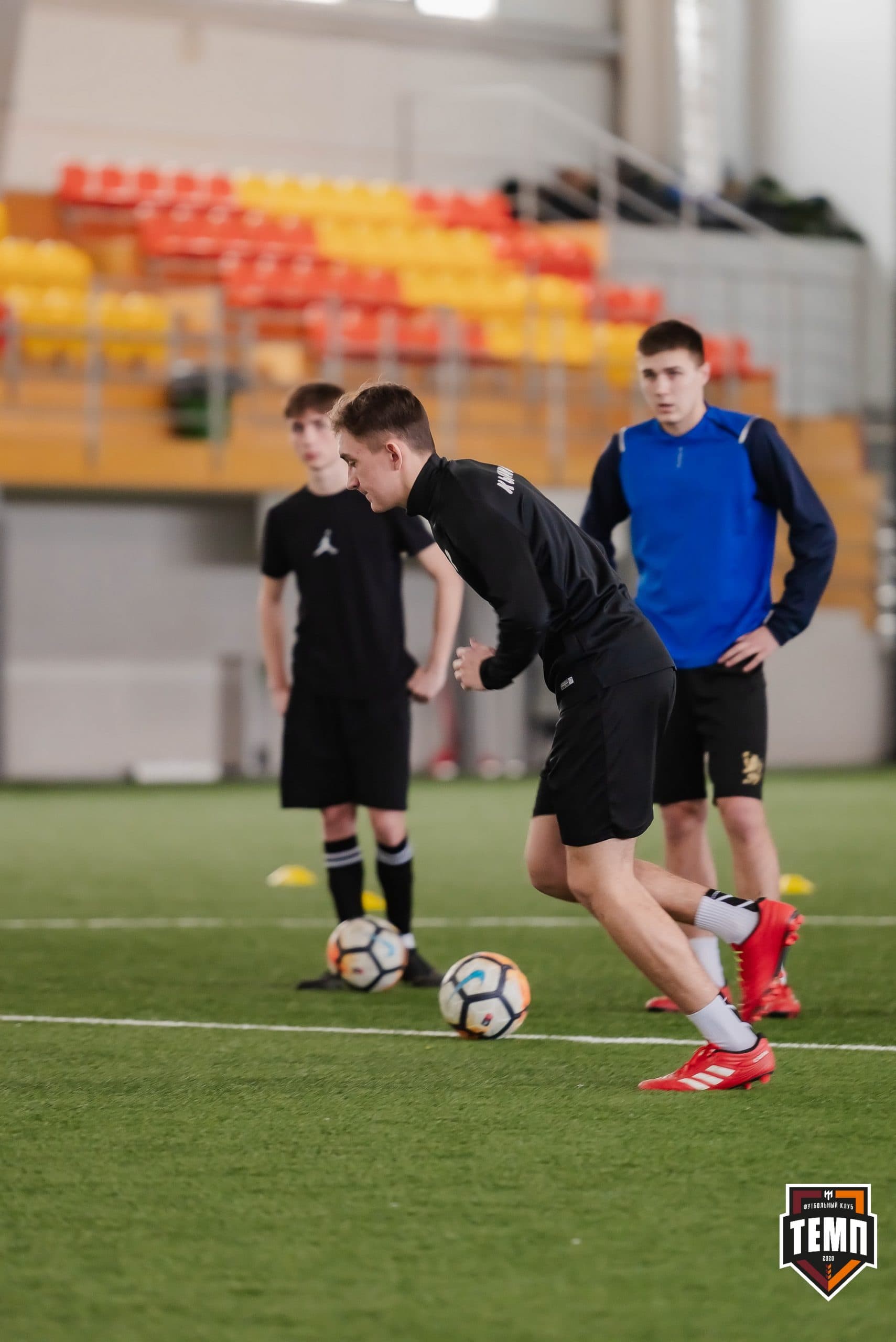 Просмотр сельских футболистов. 11.03.2023 — кадр 62