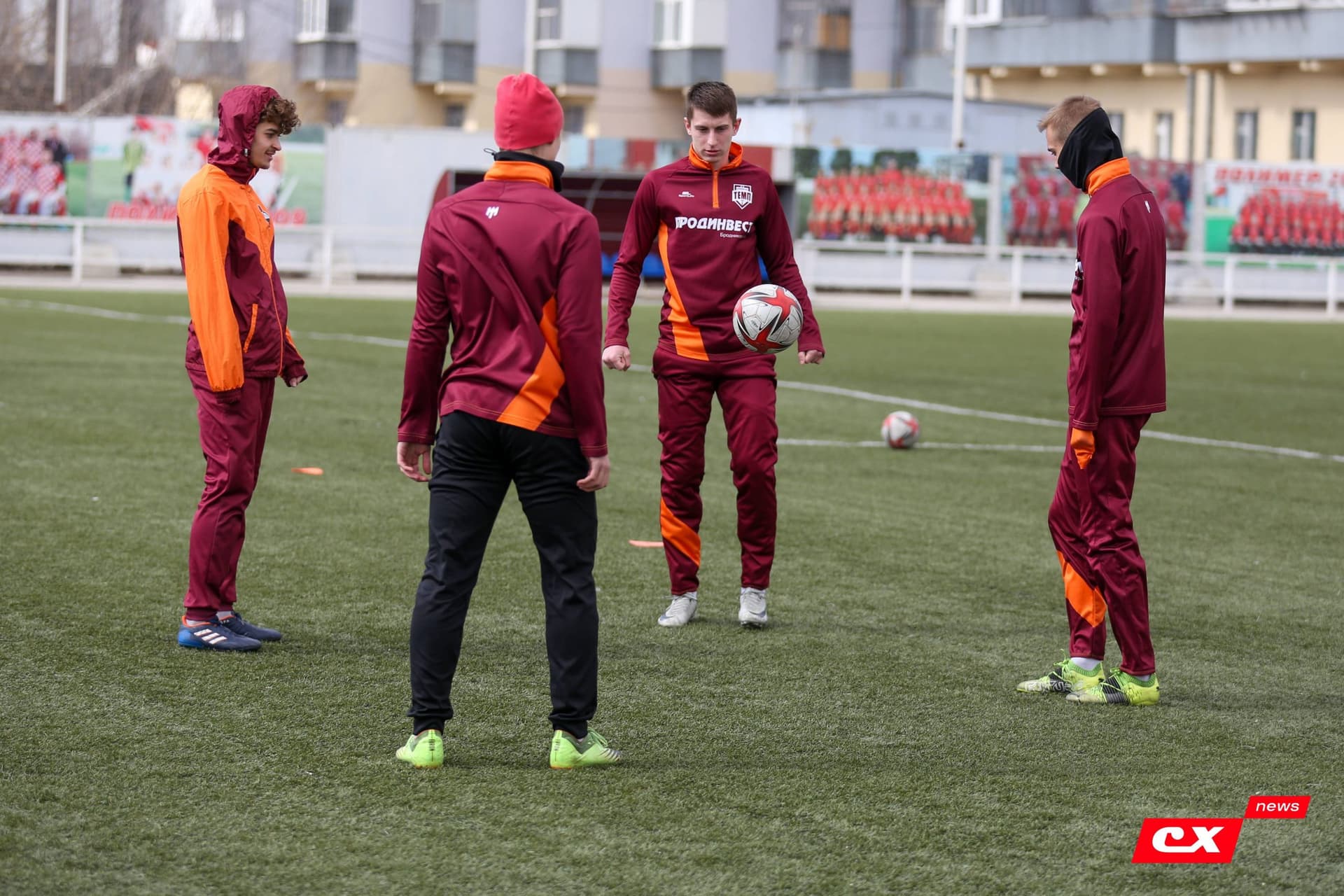 «Распадская» 2:1 «Темп». Турнир памяти В. Фомичёва. 13.04.2023 — кадр 74