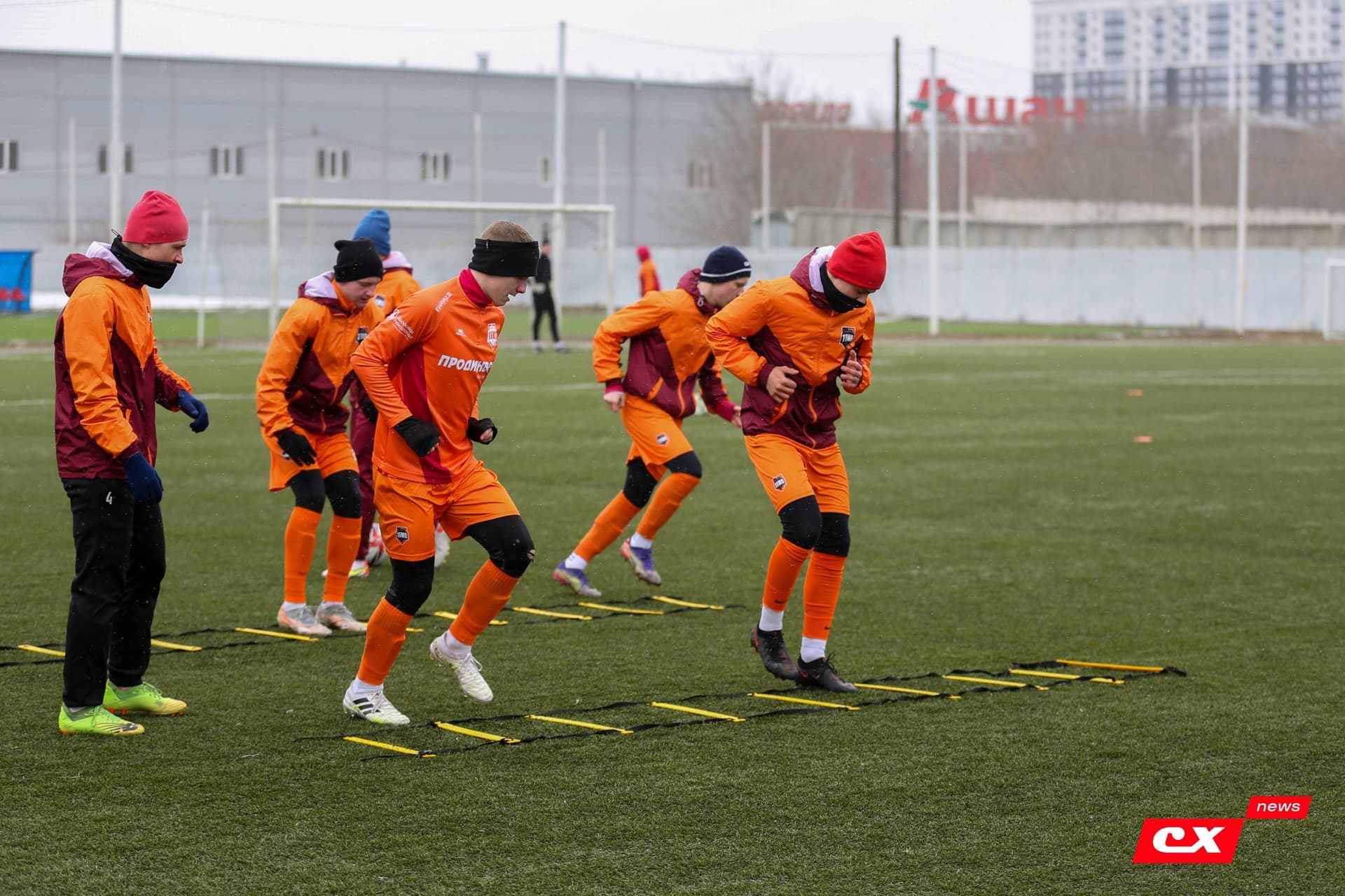 «Темп» 5:0 «Полимер-2005». Турнир памяти В. Фомичёва. 09.04.2023 — кадр 1