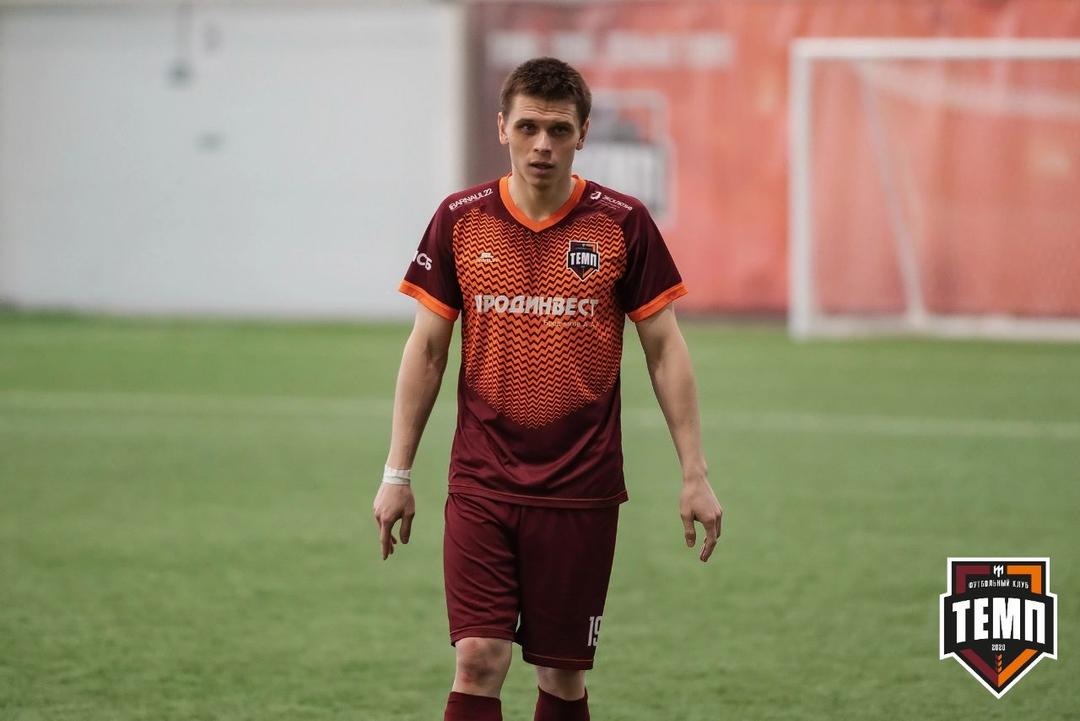 Безголевая ничья в Новокузнецке.