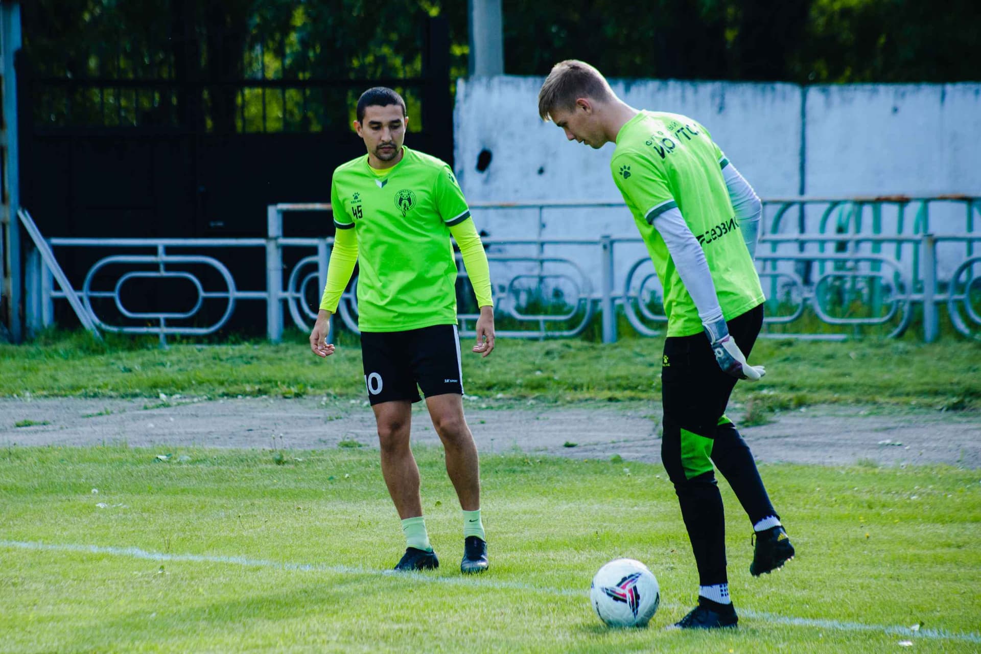 «Иркутск-М» 2:0 «Темп». III дивизион. 16.06.2023 — кадр 3