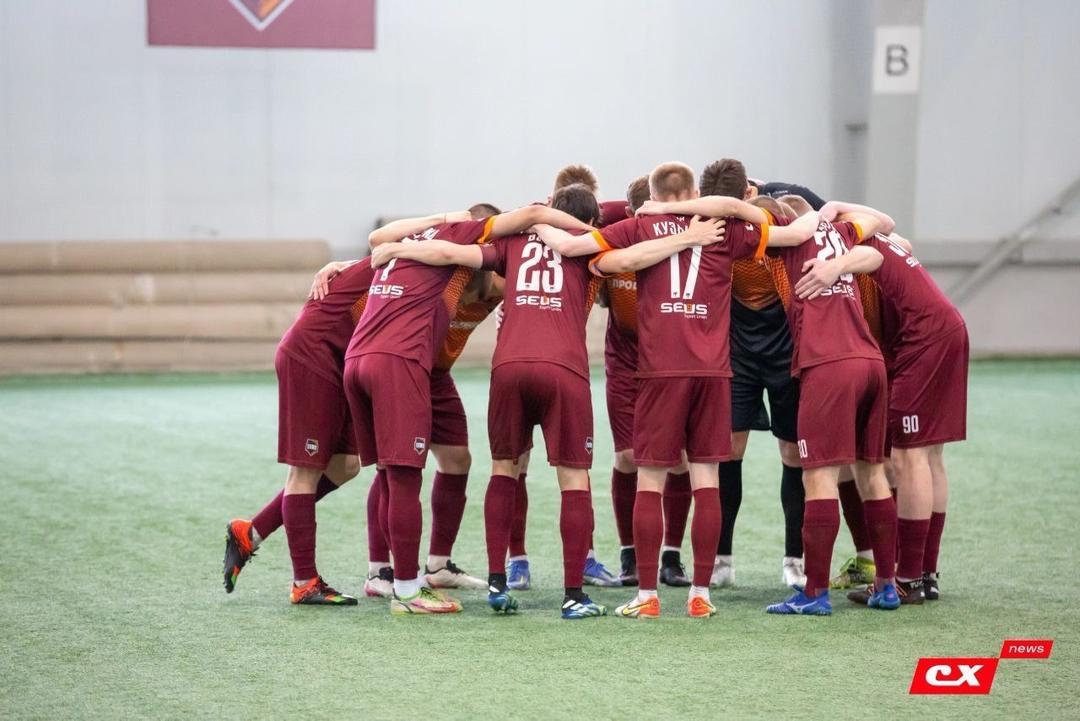 На игру с «Катунью» у нас в заявке 20 футболистов!