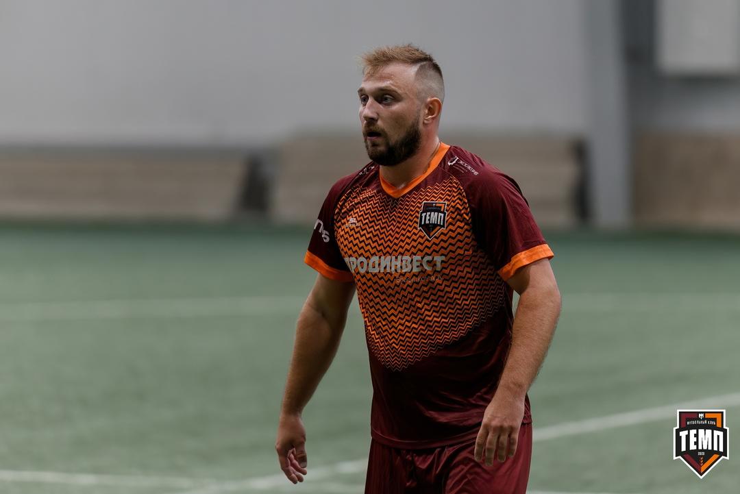 Выбираем лучшего игрока сентября!