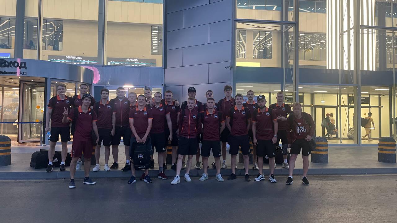 В Улан-Удэ и Читу отправились 19 футболистов!