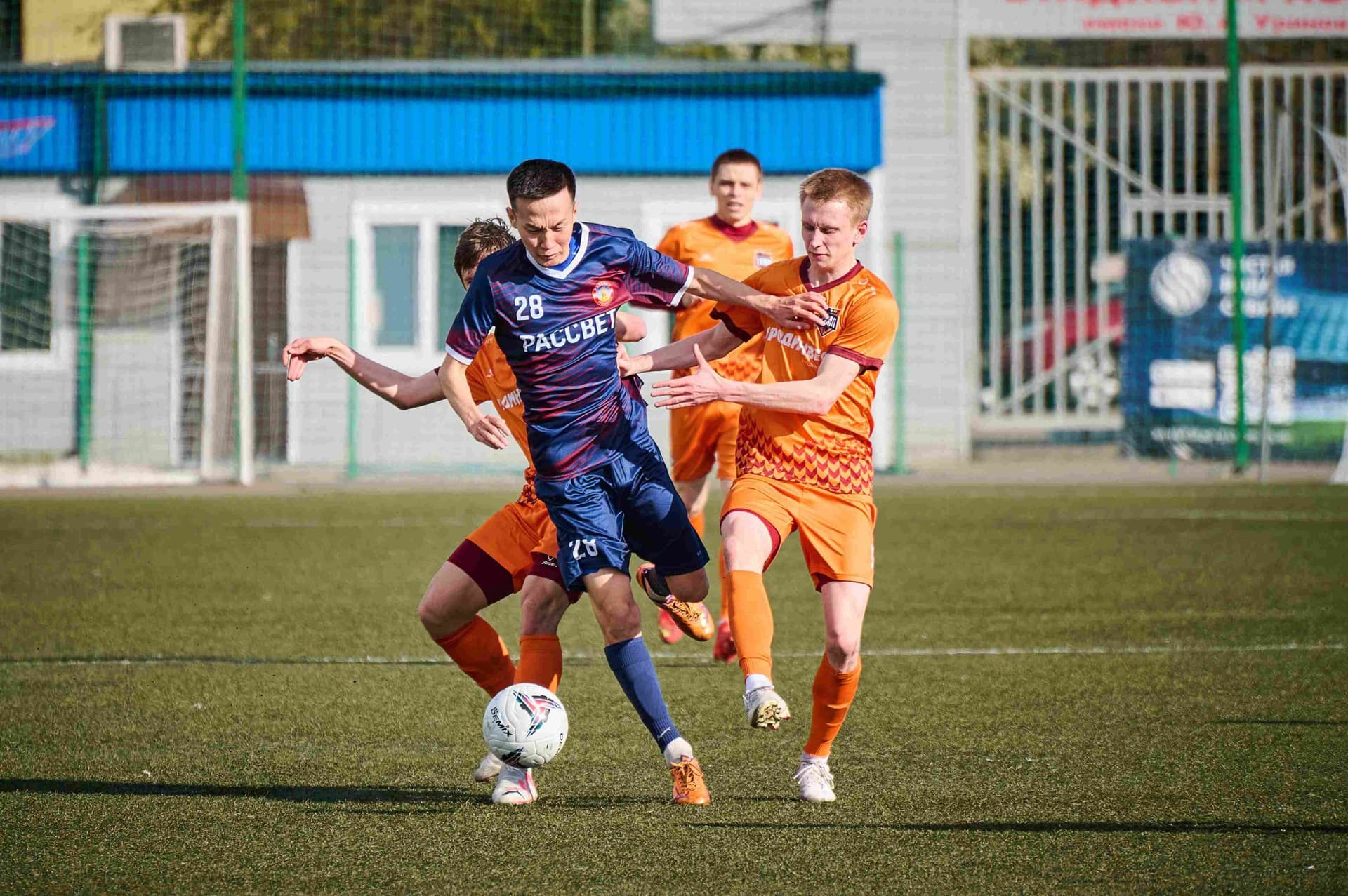 «Рассвет» 0:3 «Темп». Третья лига. 17.05.2024. Екатерина Данюк — кадр 100