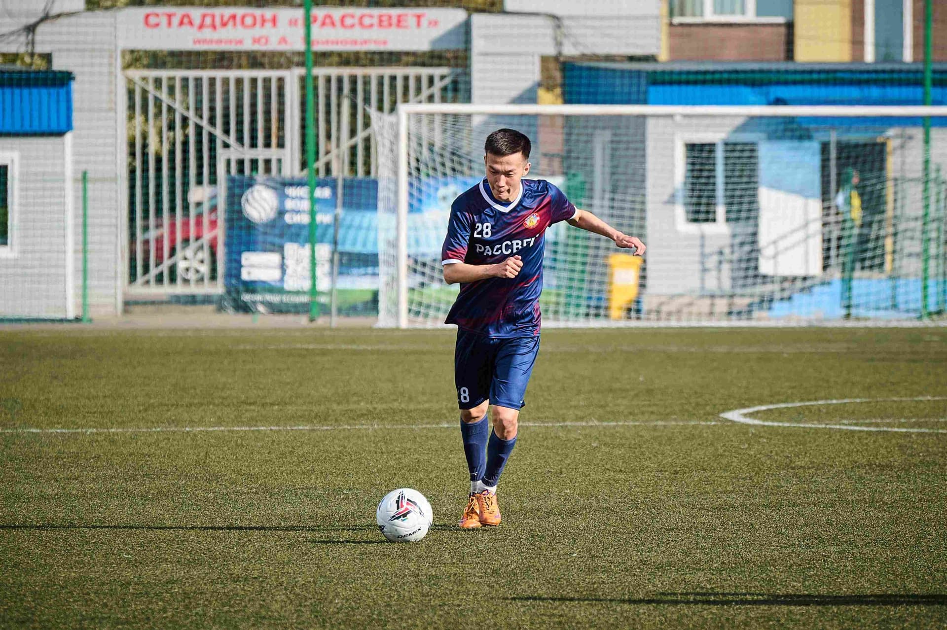 «Рассвет» 0:3 «Темп». Третья лига. 17.05.2024. Екатерина Данюк — кадр 102