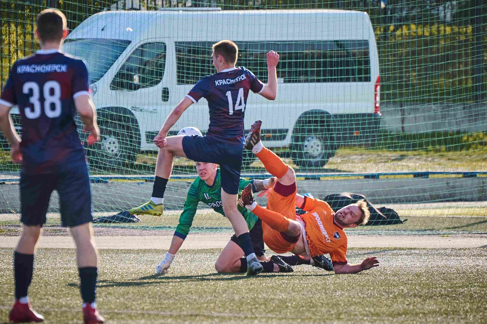 «Рассвет» 0:3 «Темп». Третья лига. 17.05.2024. Екатерина Данюк — кадр 148