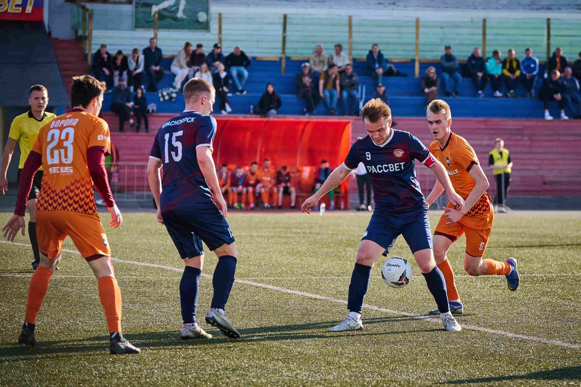 «Рассвет» 0:3 «Темп». Третья лига. 17.05.2024. Екатерина Данюк — кадр 177