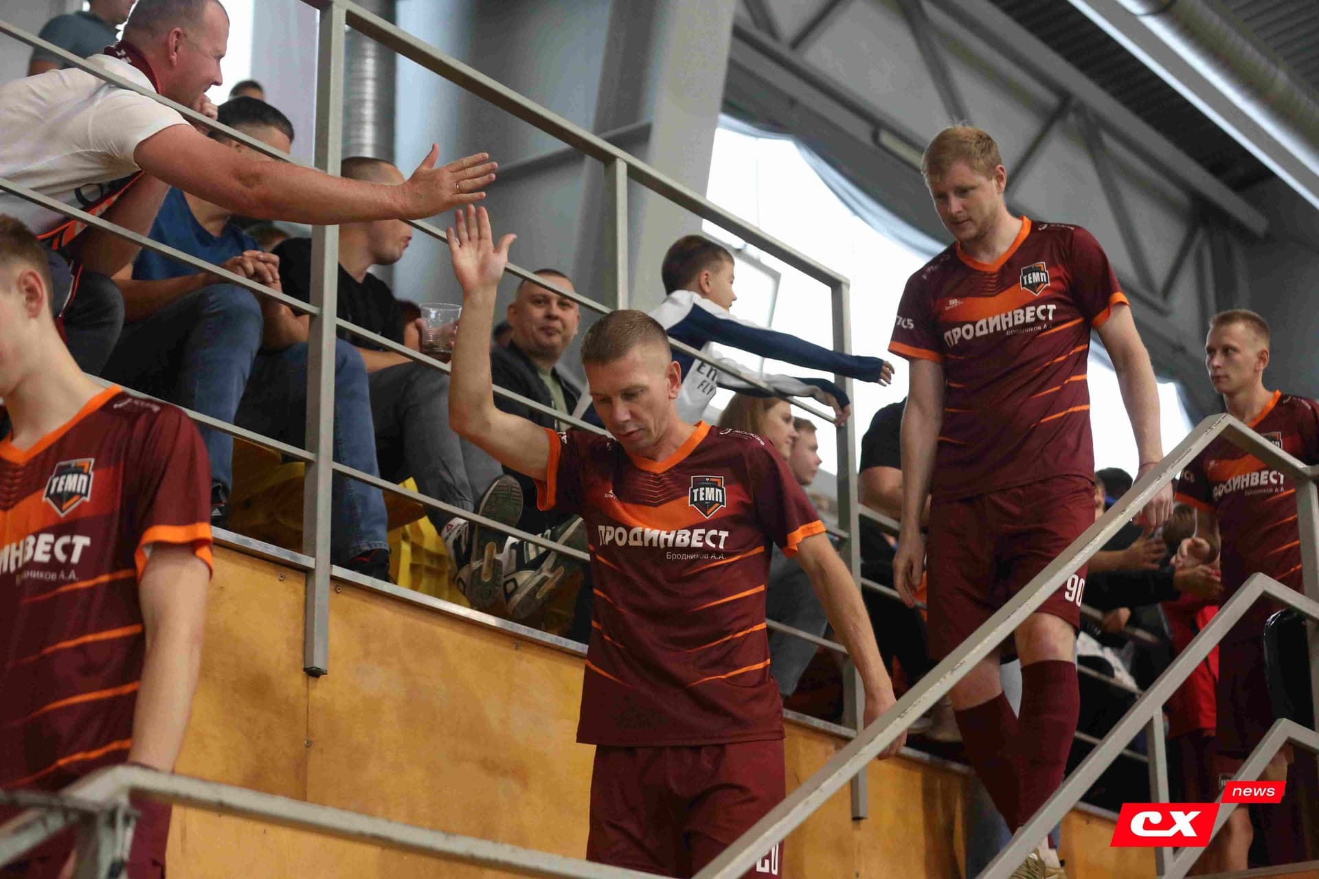 «Темп» 6:0 «Енисей-М». Третья лига. 15.08.2025. Владимир Мартынов («CX News») — кадр 100