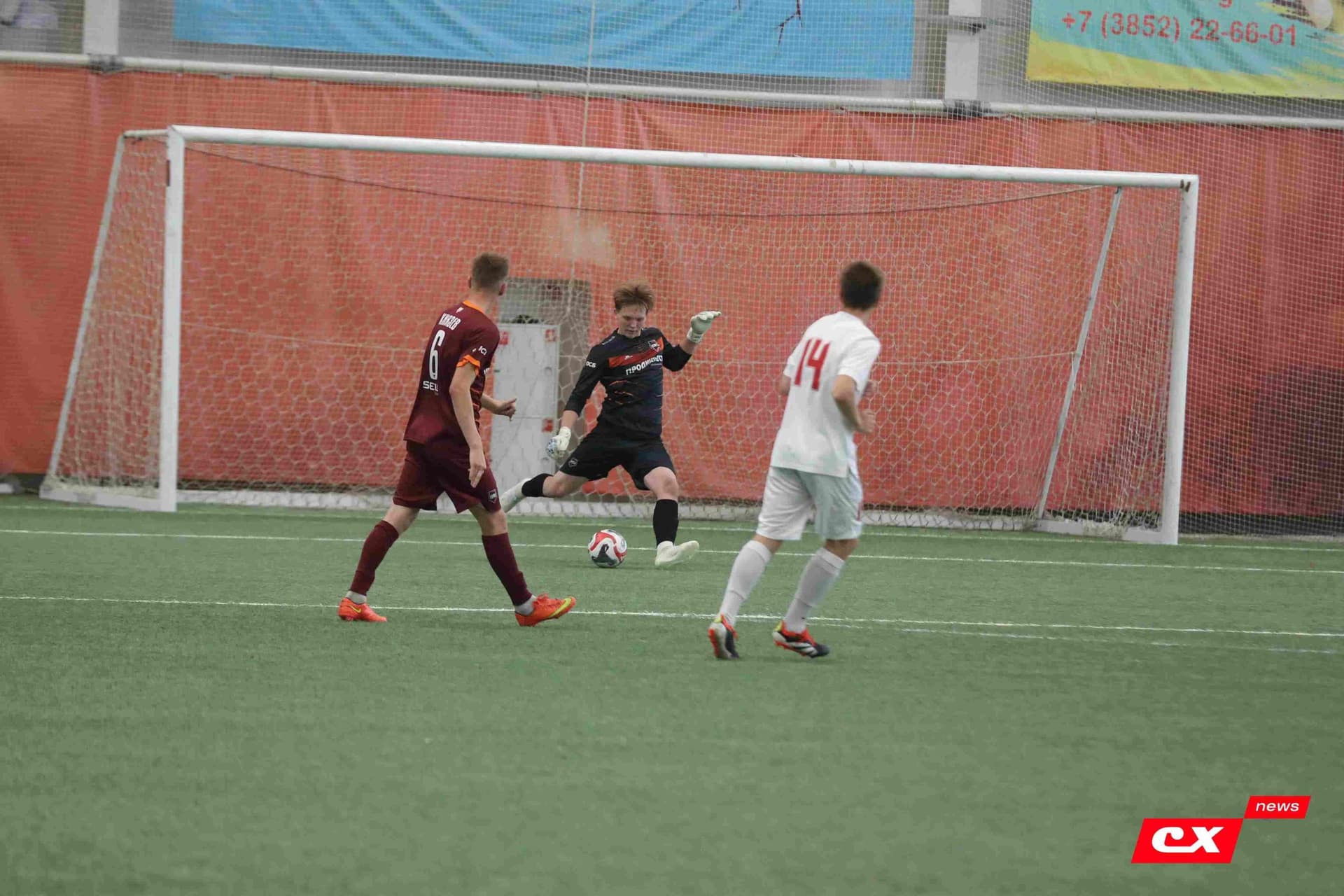 «Темп» 6:0 «Енисей-М». Третья лига. 15.08.2025. Владимир Мартынов («CX News») — кадр 138