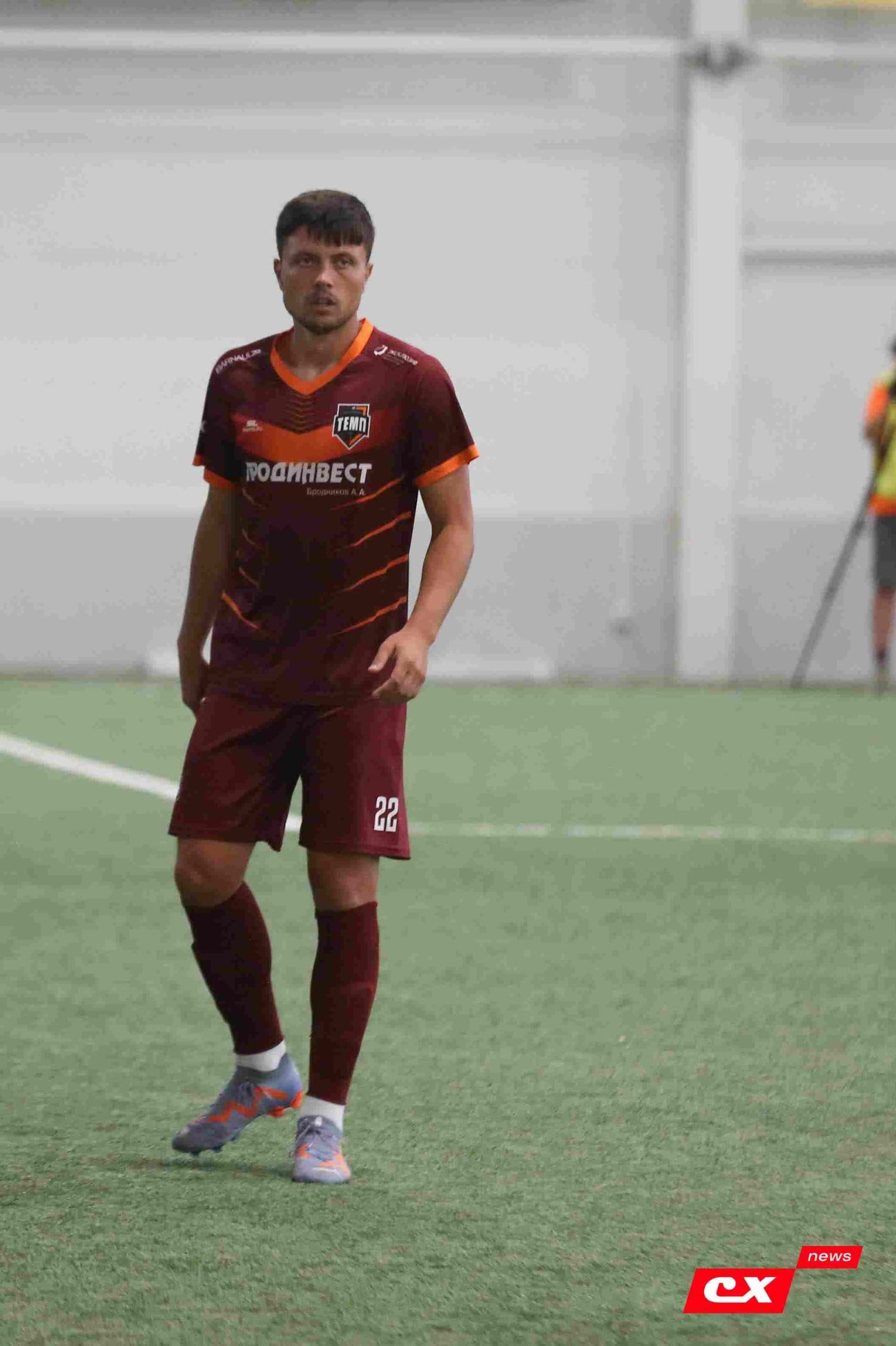 «Темп» 6:0 «Енисей-М». Третья лига. 15.08.2025. Владимир Мартынов («CX News») — кадр 143