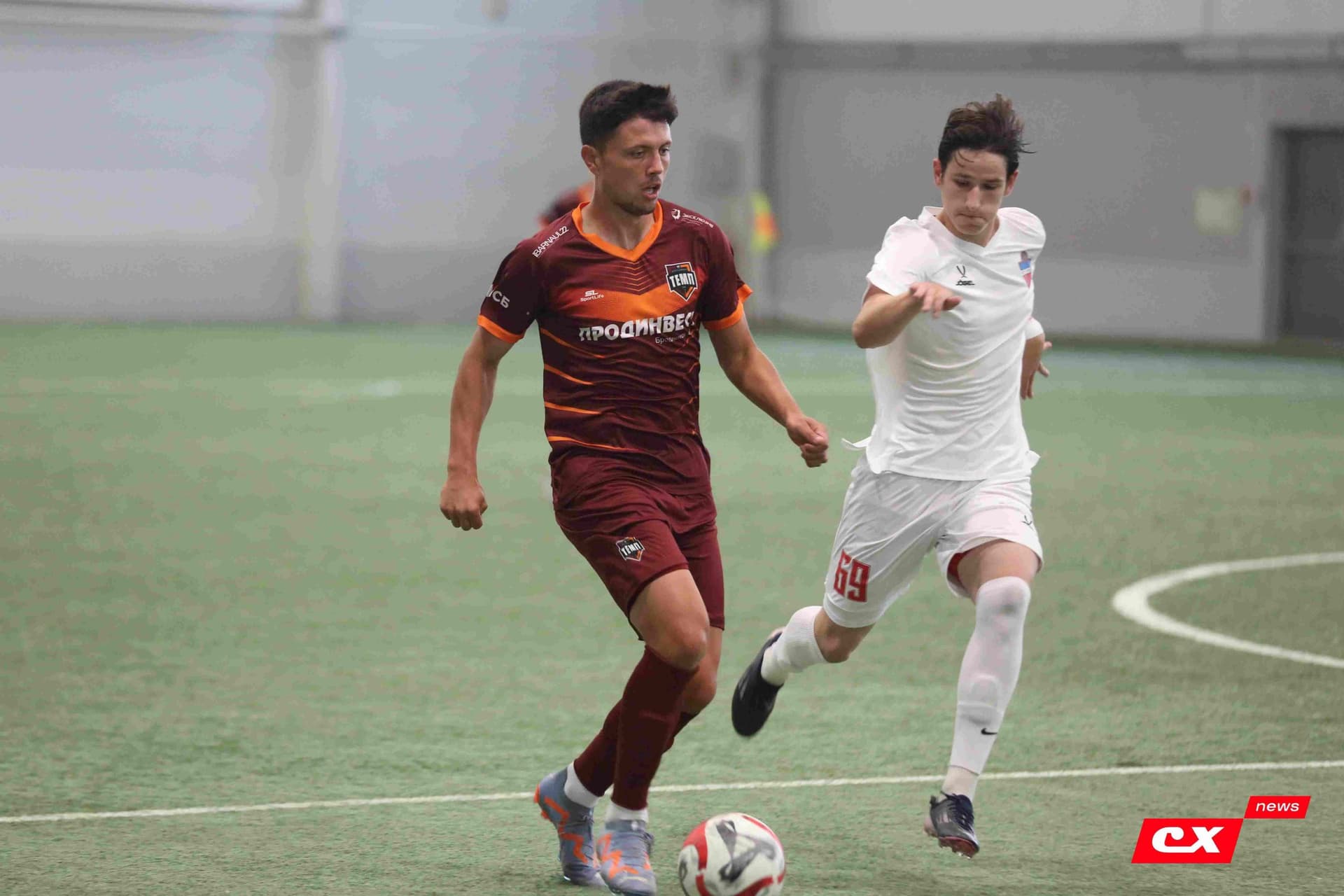 «Темп» 6:0 «Енисей-М». Третья лига. 15.08.2025. Владимир Мартынов («CX News») — кадр 148