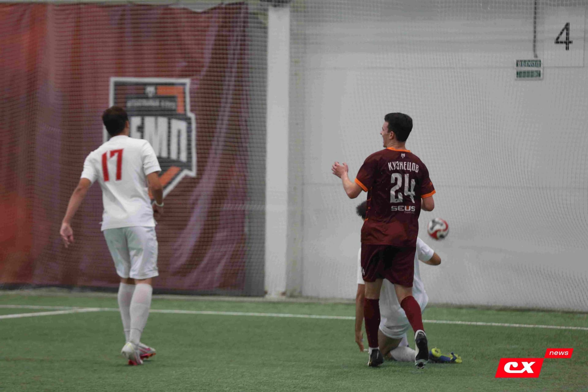 «Темп» 6:0 «Енисей-М». Третья лига. 15.08.2025. Владимир Мартынов («CX News») — кадр 154