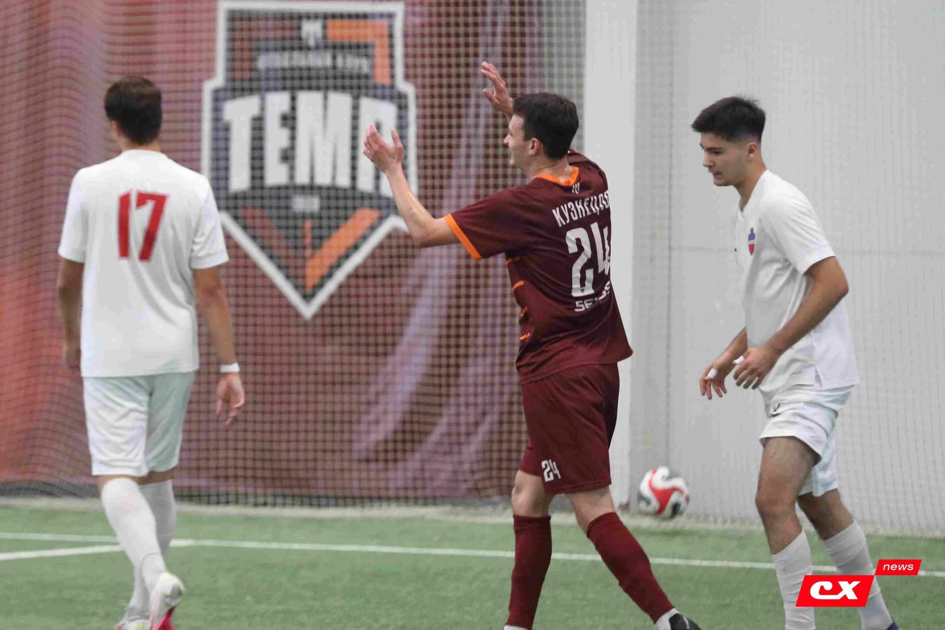 «Темп» 6:0 «Енисей-М». Третья лига. 15.08.2025. Владимир Мартынов («CX News») — кадр 155