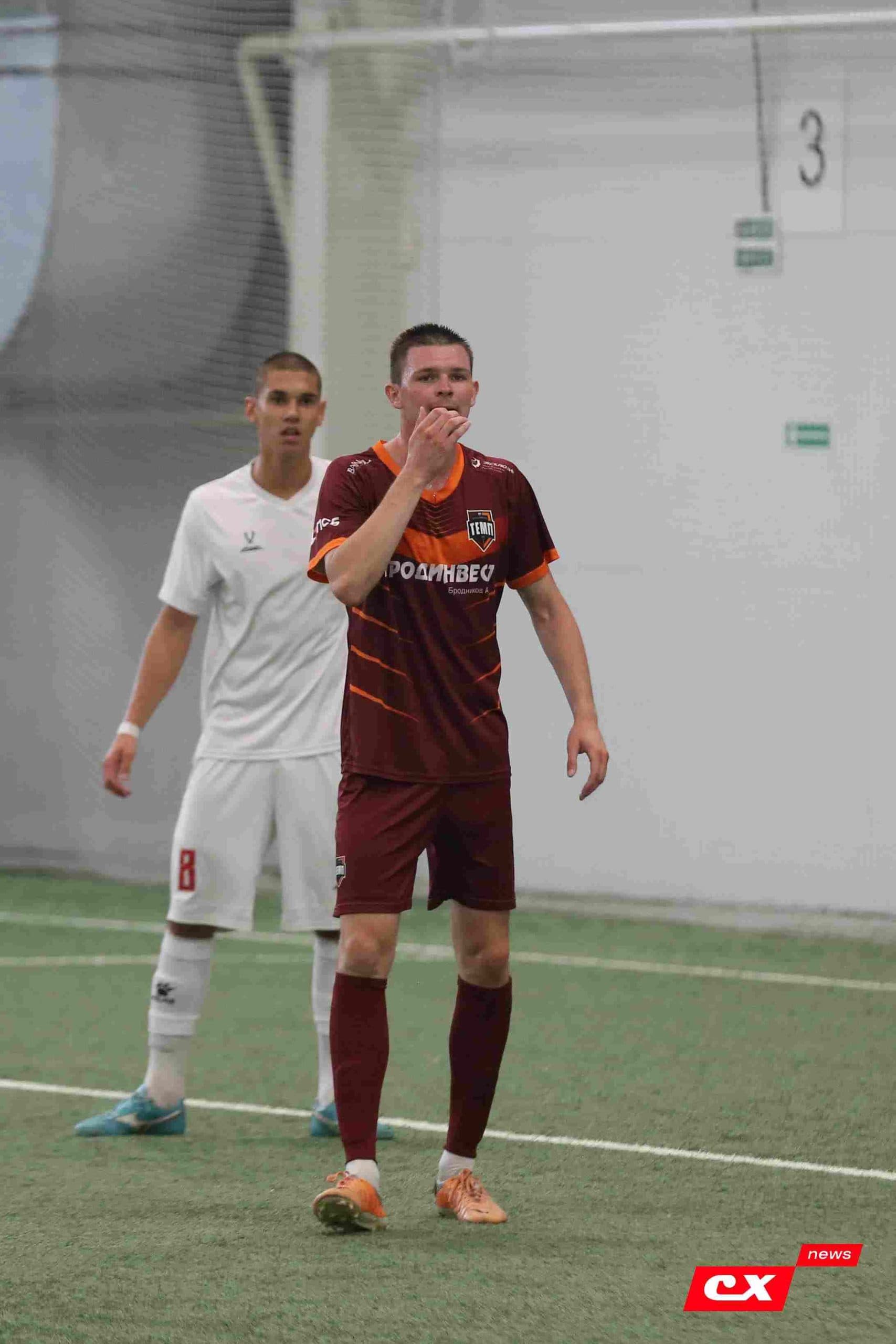 «Темп» 6:0 «Енисей-М». Третья лига. 15.08.2025. Владимир Мартынов («CX News») — кадр 161