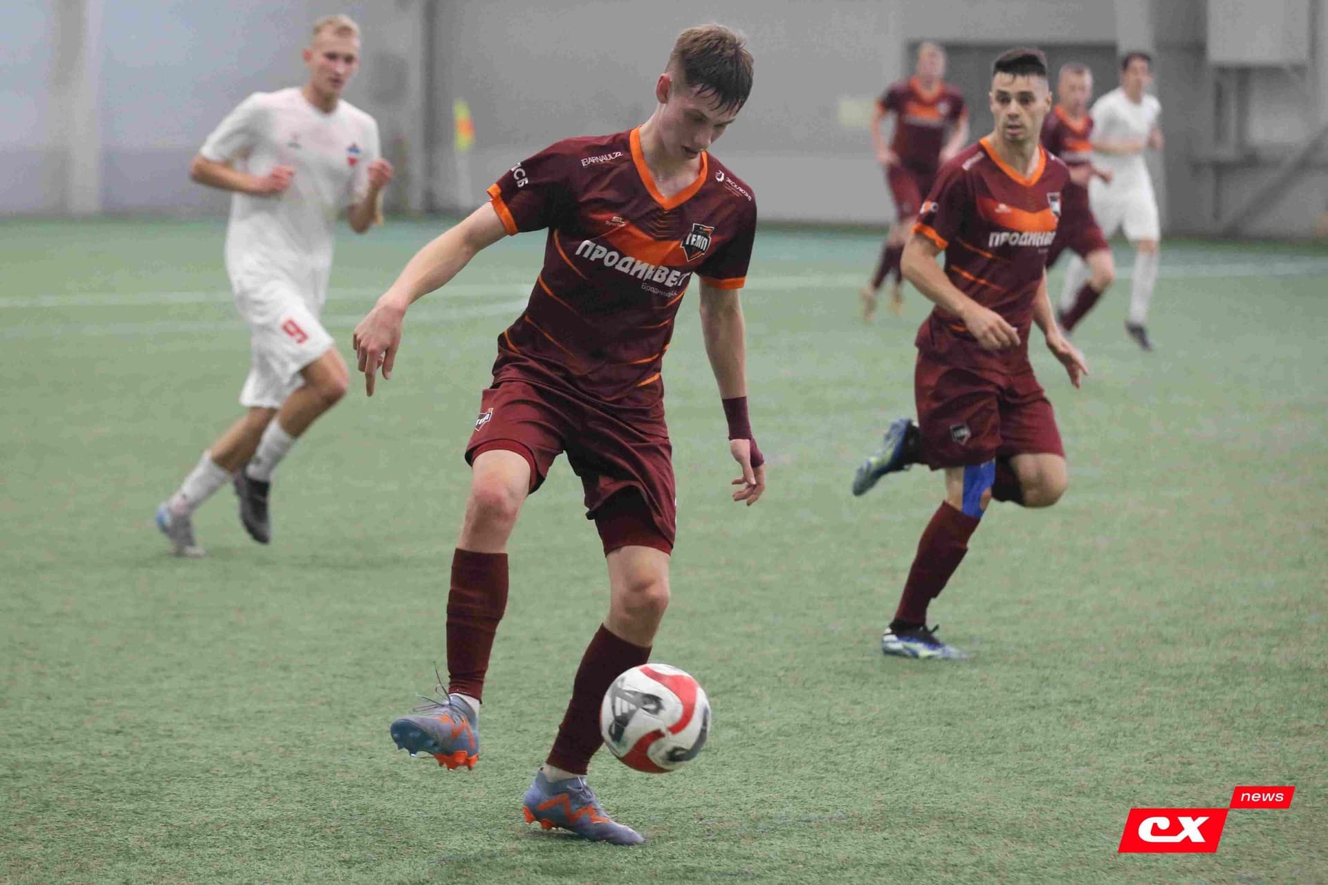 «Темп» 6:0 «Енисей-М». Третья лига. 15.08.2025. Владимир Мартынов («CX News») — кадр 178