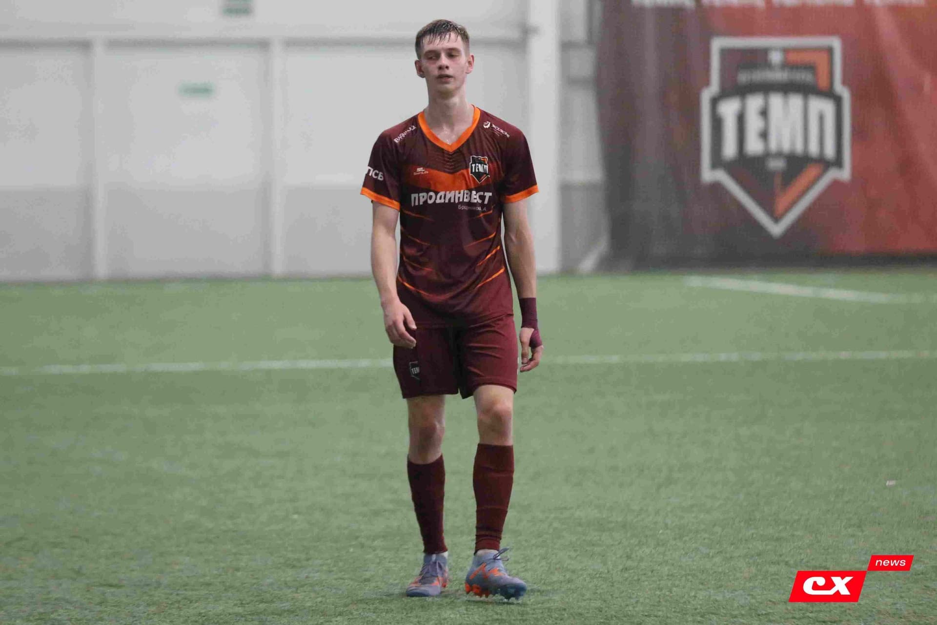 «Темп» 6:0 «Енисей-М». Третья лига. 15.08.2025. Владимир Мартынов («CX News») — кадр 186