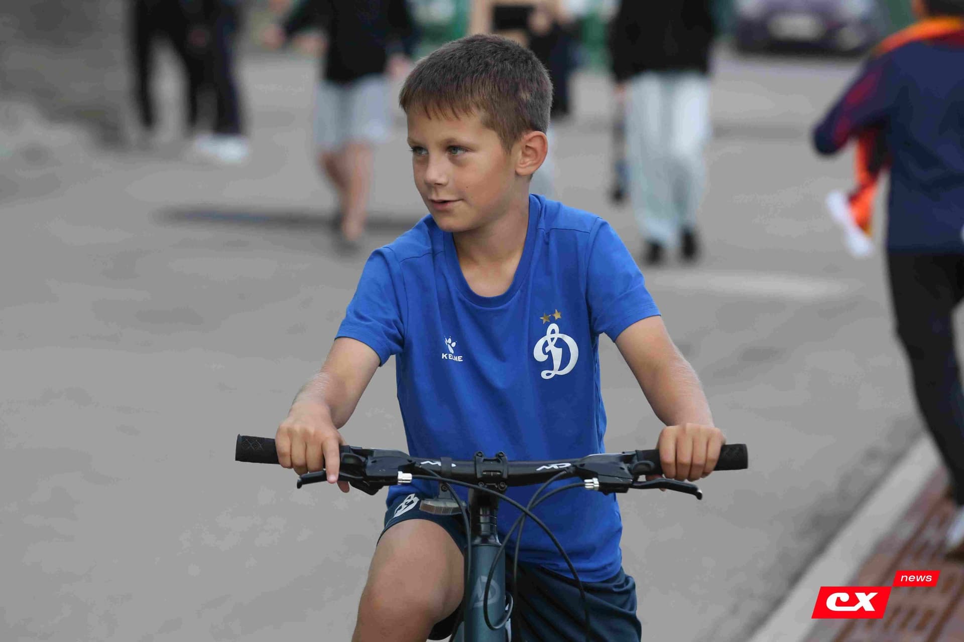 «Темп» 6:0 «Енисей-М». Третья лига. 15.08.2025. Владимир Мартынов («CX News») — кадр 23