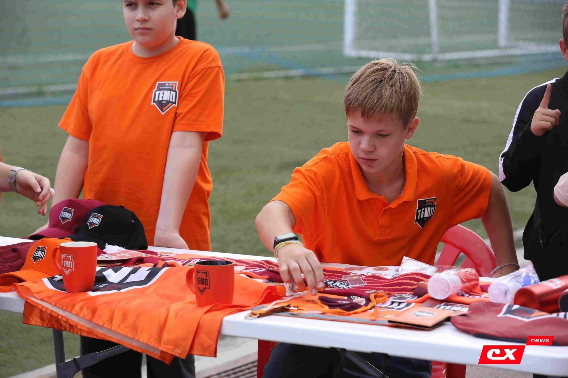 «Темп» 6:0 «Енисей-М». Третья лига. 15.08.2025. Владимир Мартынов («CX News») — кадр 7