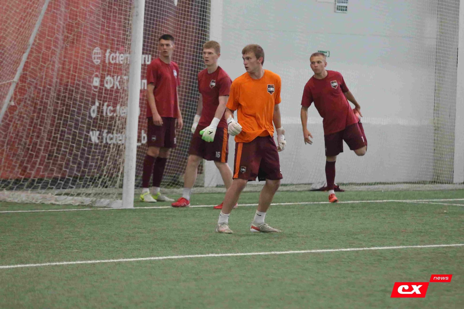 «Темп» 6:0 «Енисей-М». Третья лига. 15.08.2025. Владимир Мартынов («CX News») — кадр 76