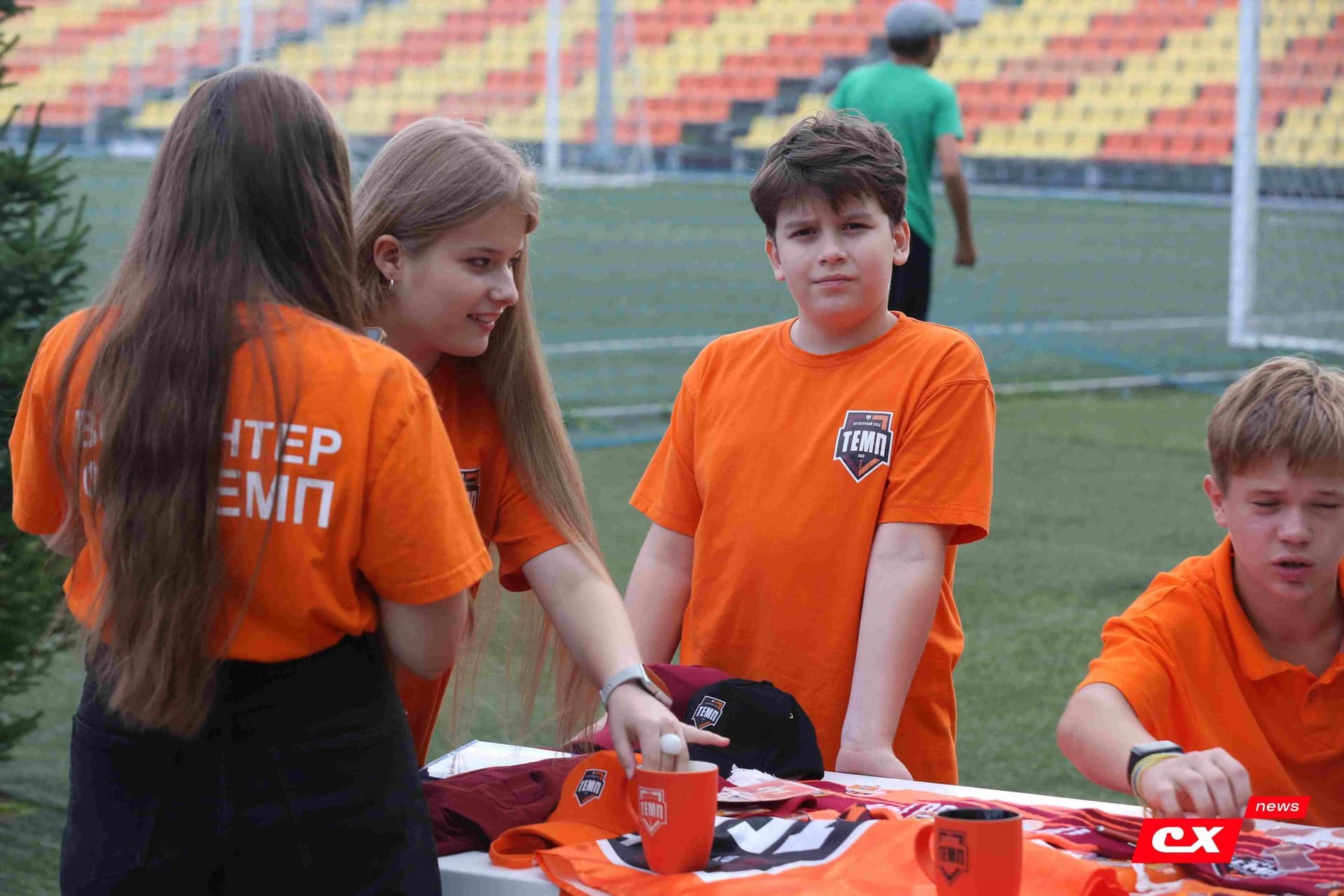 «Темп» 6:0 «Енисей-М». Третья лига. 15.08.2025. Владимир Мартынов («CX News») — кадр 8