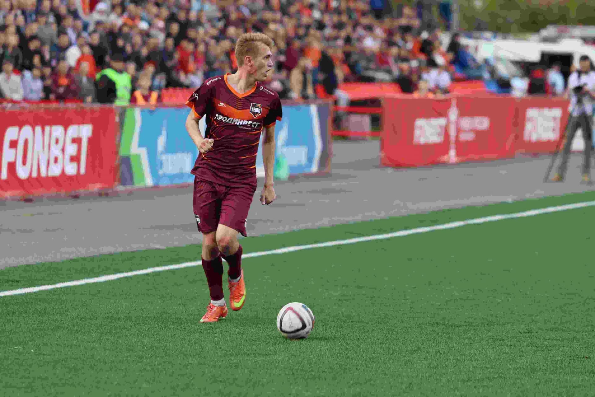 «Темп» 0:1 «Знамя Труда». FONBET Кубок России. 10.09.2025. СМИ: Владимир Мартынов («CX News»), Александр Чёрный («Алтайский спорт»), Виталий Барабаш (Сетевое издание "Толк"), Андрей Каспришин («Алтайская правда») — кадр 463