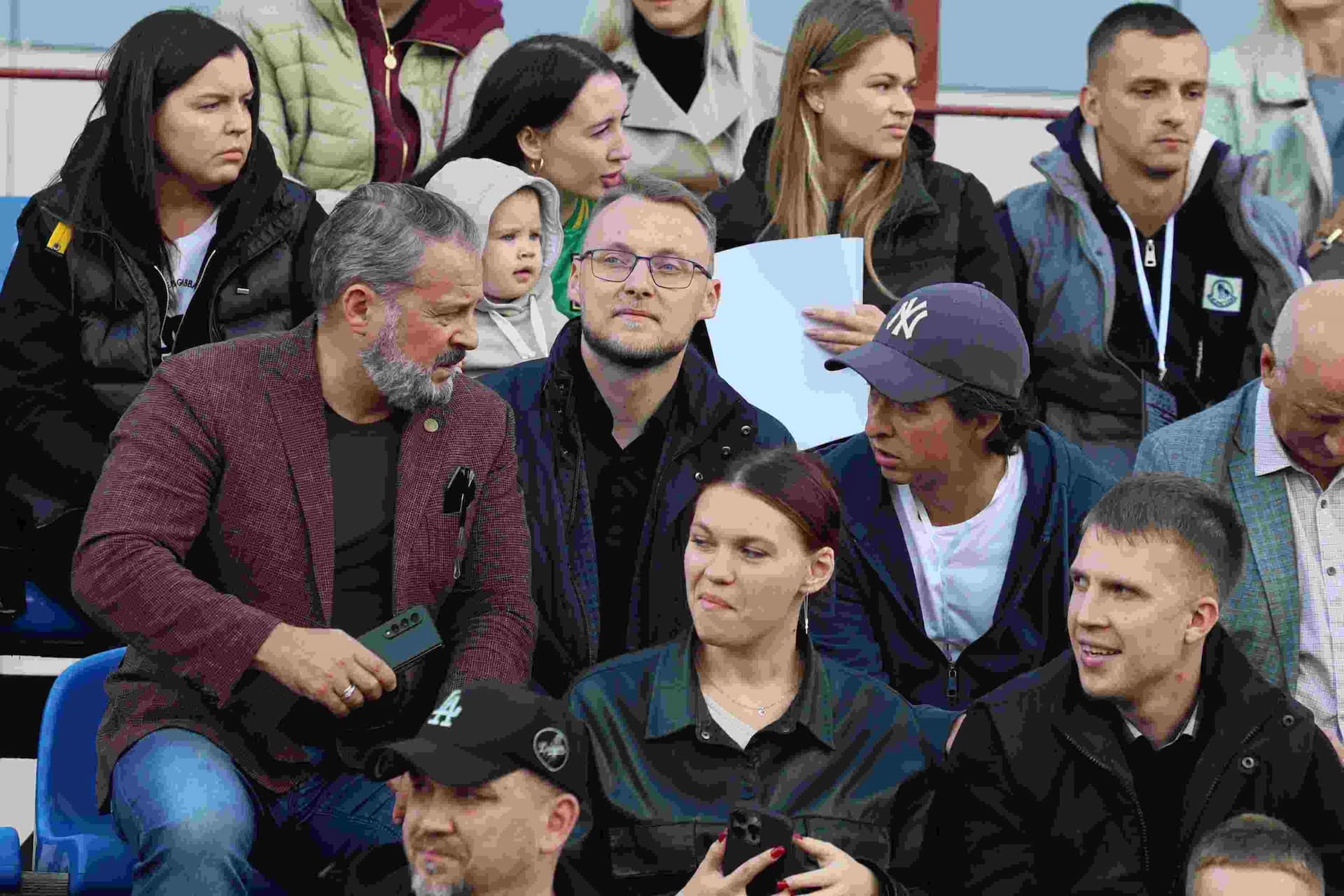 «Темп» 0:1 «Знамя Труда». FONBET Кубок России. 10.09.2025. СМИ: Владимир Мартынов («CX News»), Александр Чёрный («Алтайский спорт»), Виталий Барабаш (Сетевое издание "Толк"), Андрей Каспришин («Алтайская правда») — кадр 415