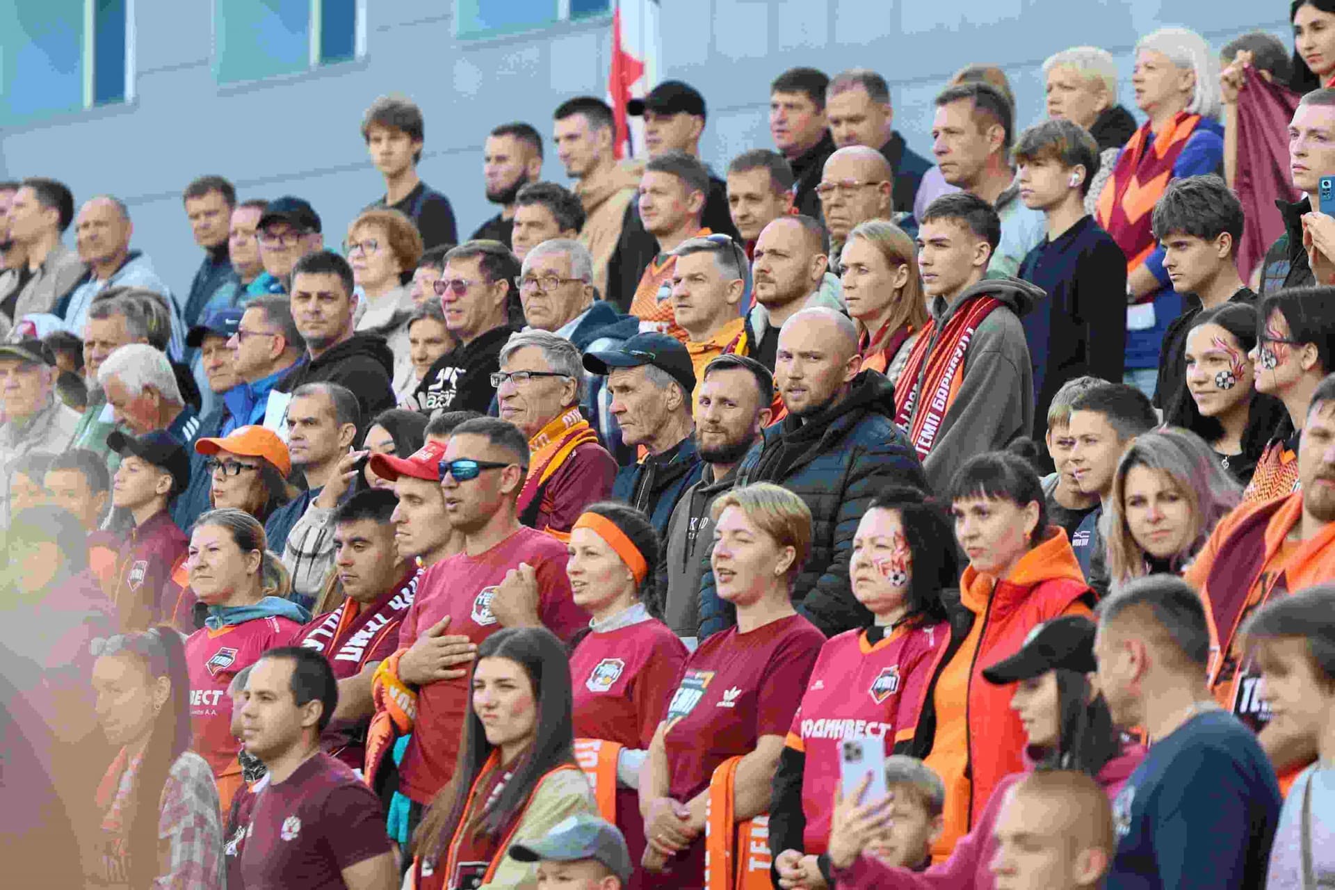 «Темп» 0:1 «Знамя Труда». FONBET Кубок России. 10.09.2025. СМИ: Владимир Мартынов («CX News»), Александр Чёрный («Алтайский спорт»), Виталий Барабаш (Сетевое издание "Толк"), Андрей Каспришин («Алтайская правда») — кадр 423