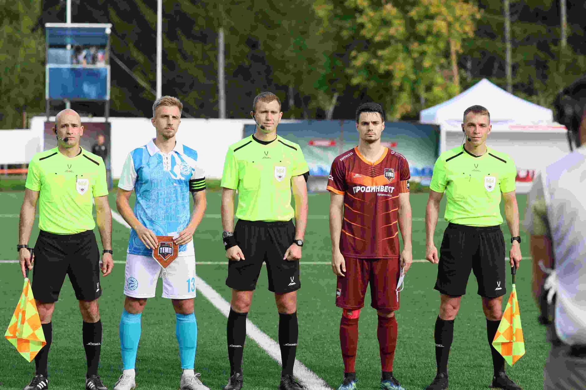 «Темп» 0:1 «Знамя Труда». FONBET Кубок России. 10.09.2025. СМИ: Владимир Мартынов («CX News»), Александр Чёрный («Алтайский спорт»), Виталий Барабаш (Сетевое издание "Толк"), Андрей Каспришин («Алтайская правда») — кадр 425