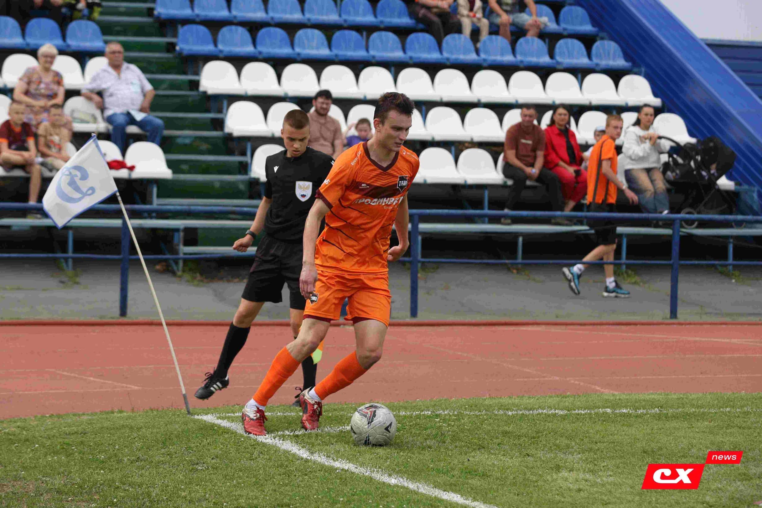 «Динамо-Барнаул-М» 1:3 «Темп». Кубок Сибири. 27.06.2025. Владимир Мартынов («CX News») — кадр 195