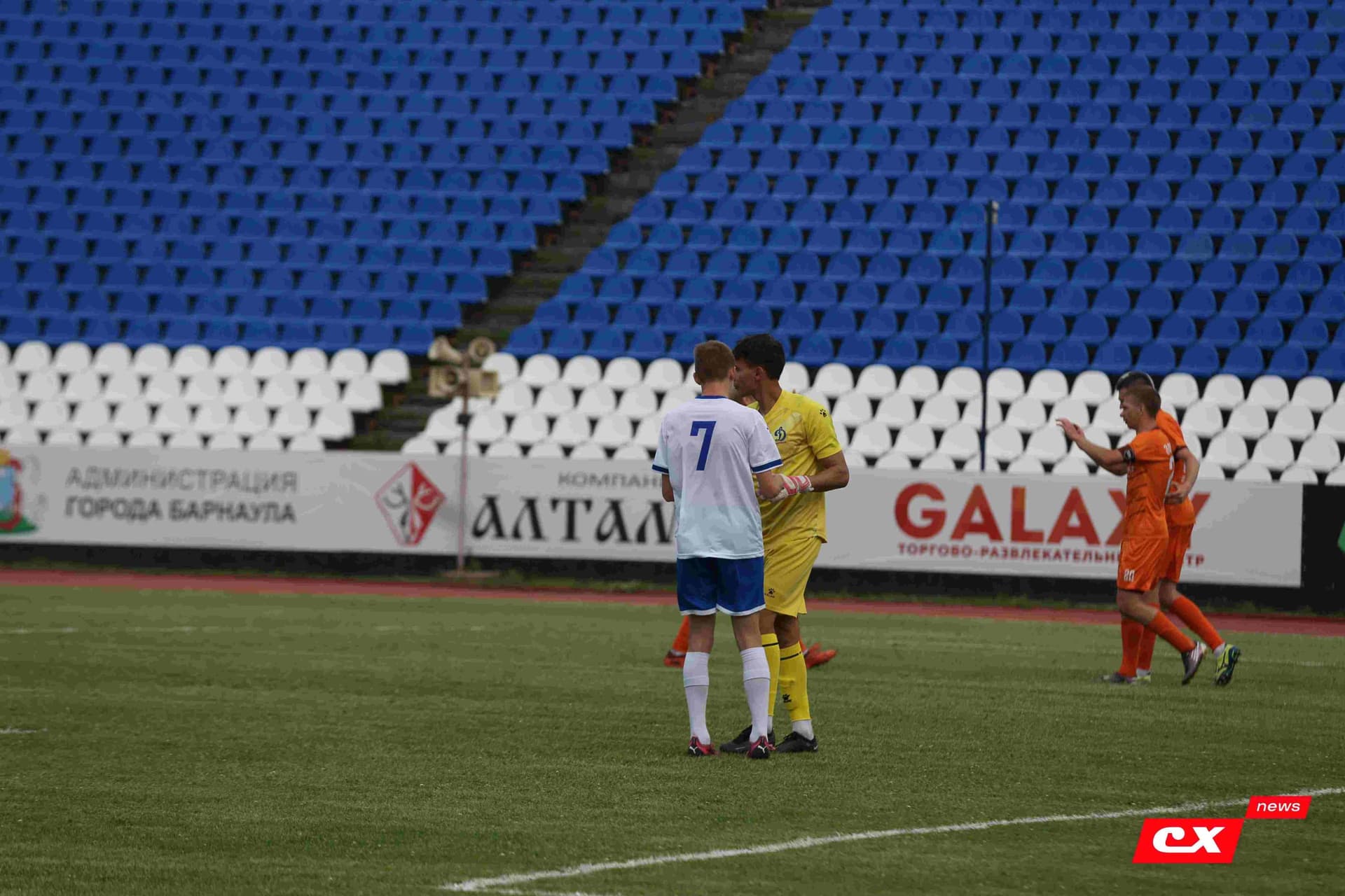 «Динамо-Барнаул-М» 1:3 «Темп». Кубок Сибири. 27.06.2025. Владимир Мартынов («CX News») — кадр 233