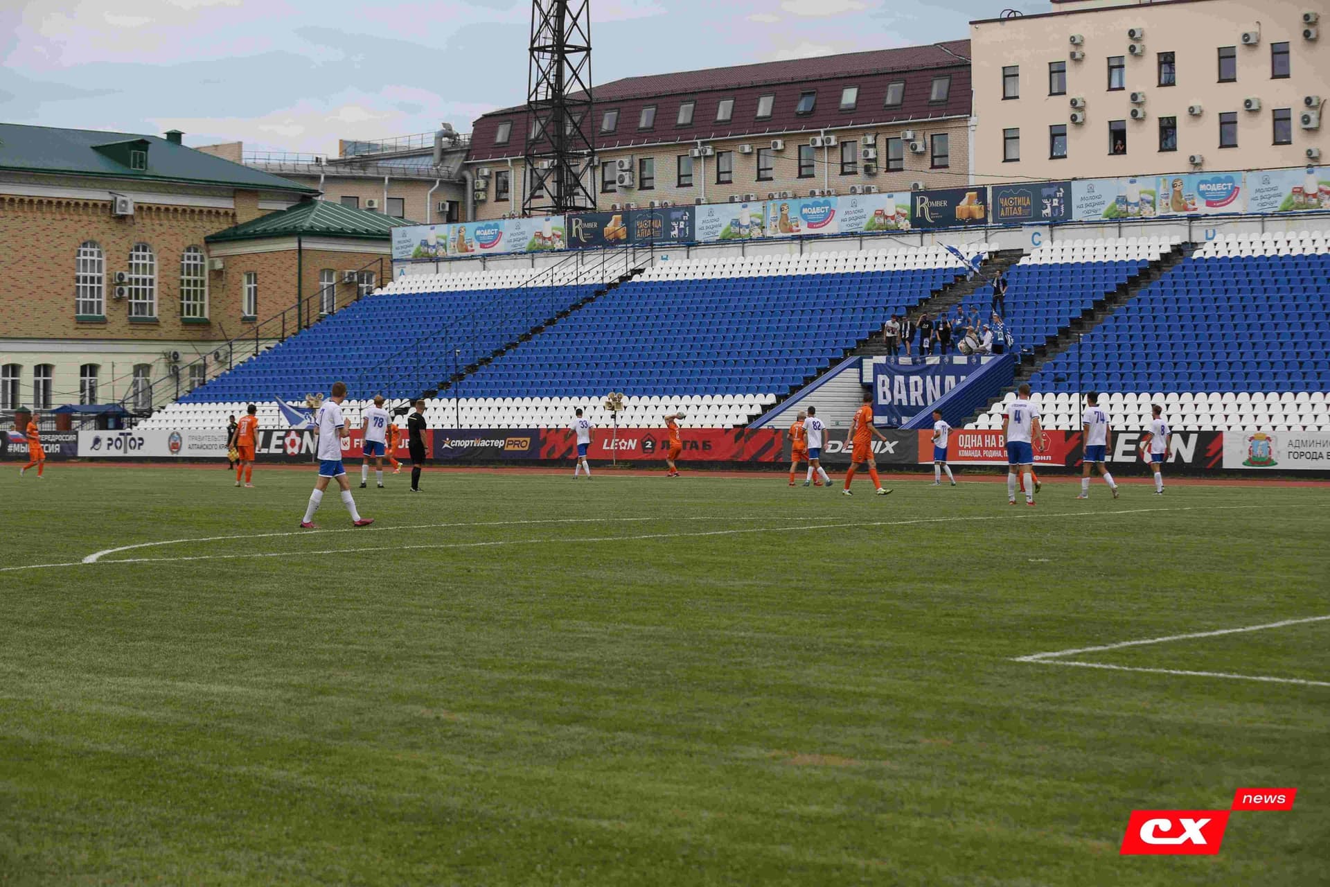 «Динамо-Барнаул-М» 1:3 «Темп». Кубок Сибири. 27.06.2025. Владимир Мартынов («CX News») — кадр 244