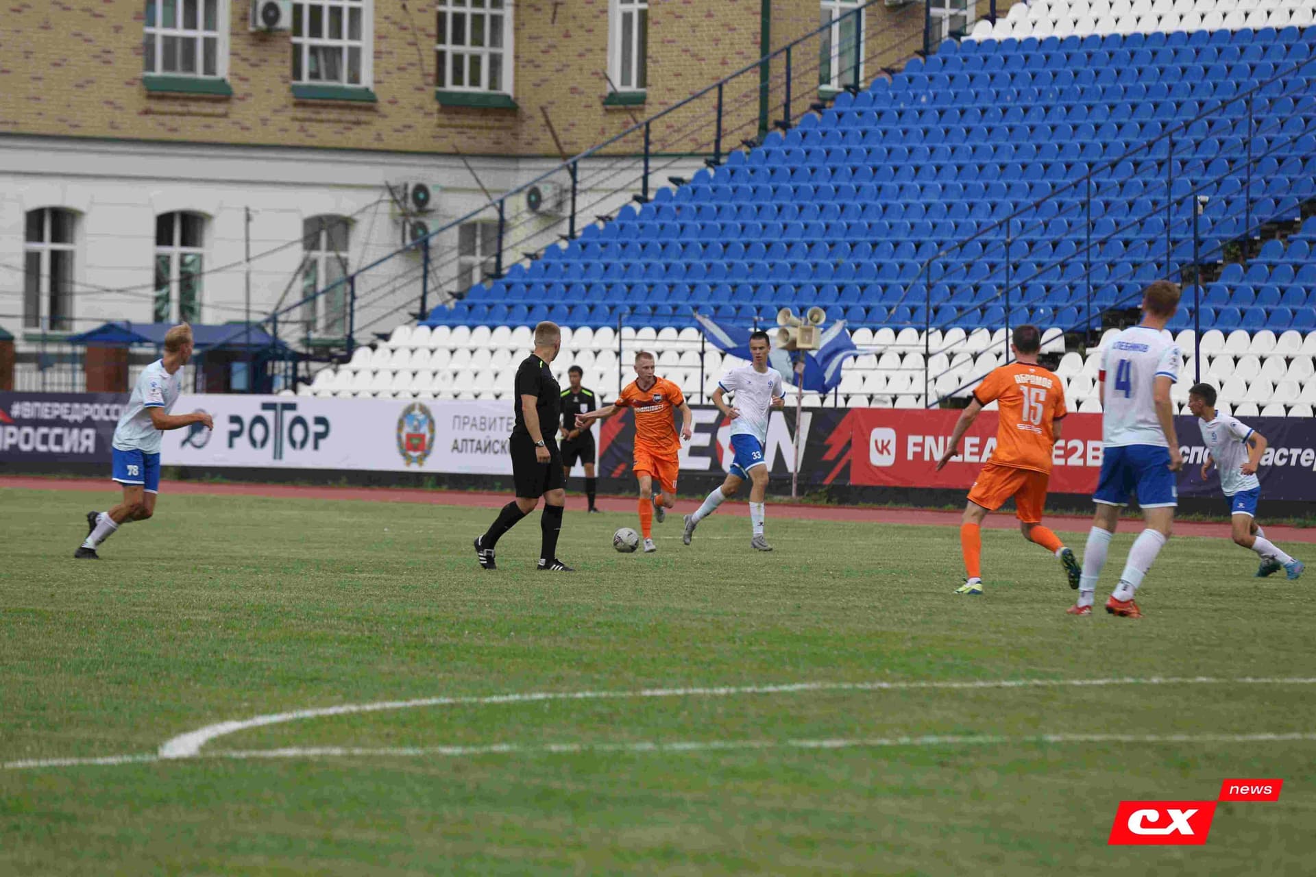 «Динамо-Барнаул-М» 1:3 «Темп». Кубок Сибири. 27.06.2025. Владимир Мартынов («CX News») — кадр 246