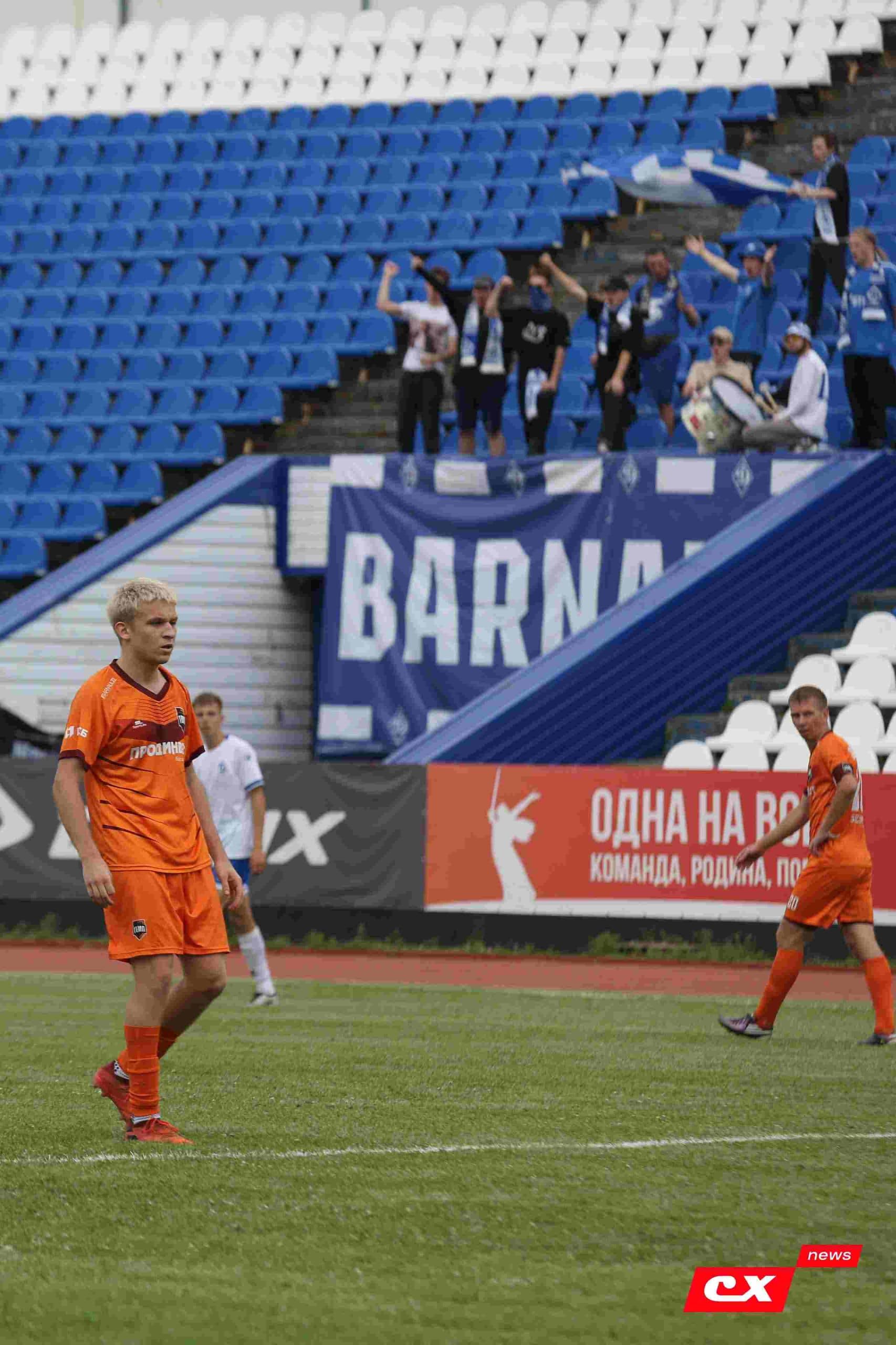«Динамо-Барнаул-М» 1:3 «Темп». Кубок Сибири. 27.06.2025. Владимир Мартынов («CX News») — кадр 272