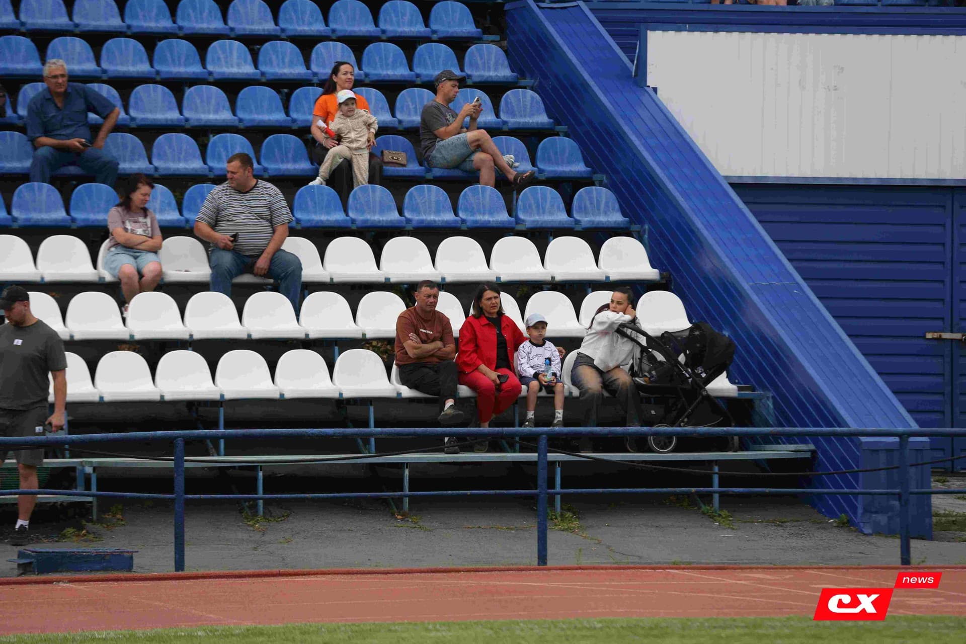 «Динамо-Барнаул-М» 1:3 «Темп». Кубок Сибири. 27.06.2025. Владимир Мартынов («CX News») — кадр 275