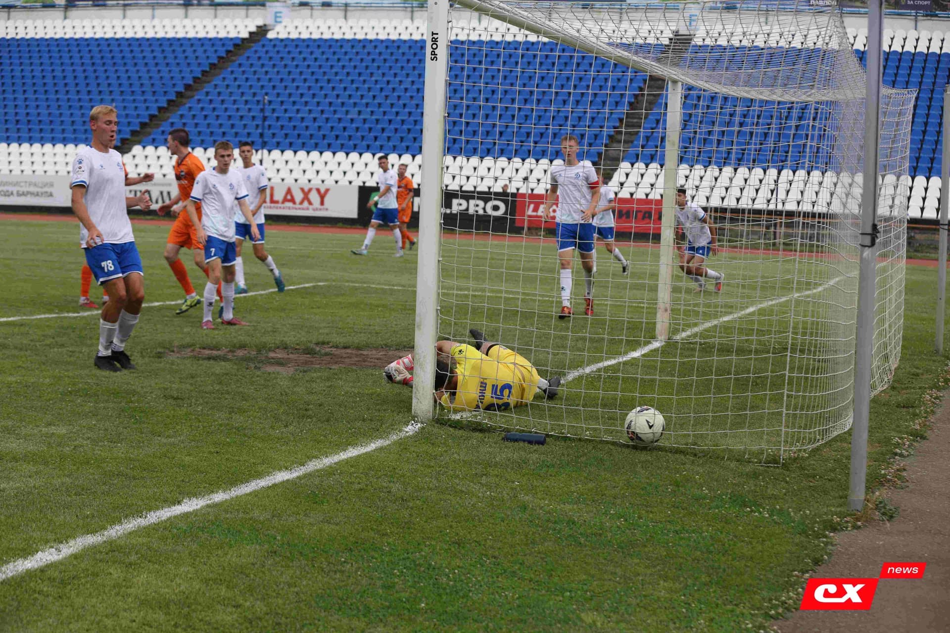 «Динамо-Барнаул-М» 1:3 «Темп». Кубок Сибири. 27.06.2025. Владимир Мартынов («CX News») — кадр 286