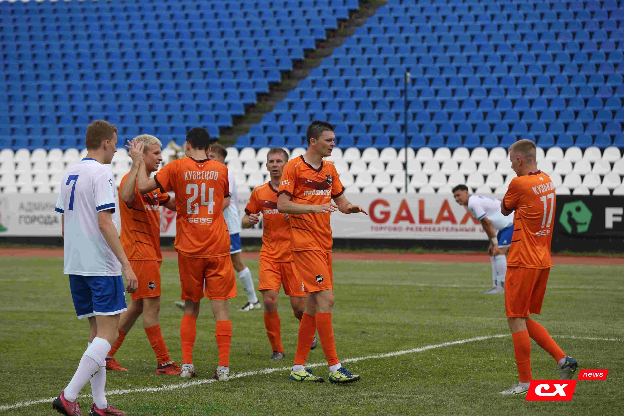«Динамо-Барнаул-М» 1:3 «Темп». Кубок Сибири. 27.06.2025. Владимир Мартынов («CX News») — кадр 292