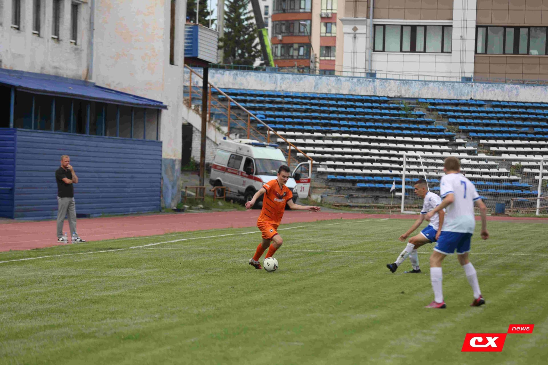 «Динамо-Барнаул-М» 1:3 «Темп». Кубок Сибири. 27.06.2025. Владимир Мартынов («CX News») — кадр 303