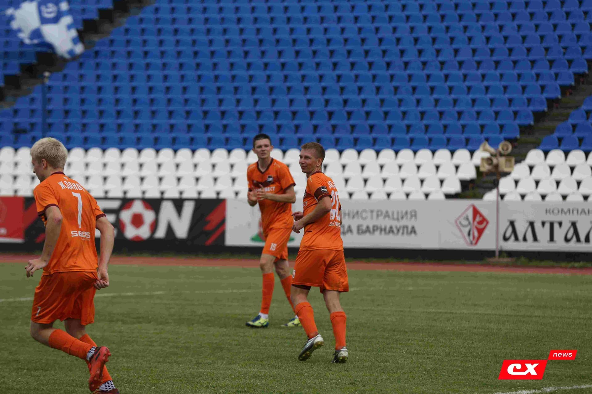 «Динамо-Барнаул-М» 1:3 «Темп». Кубок Сибири. 27.06.2025. Владимир Мартынов («CX News») — кадр 307