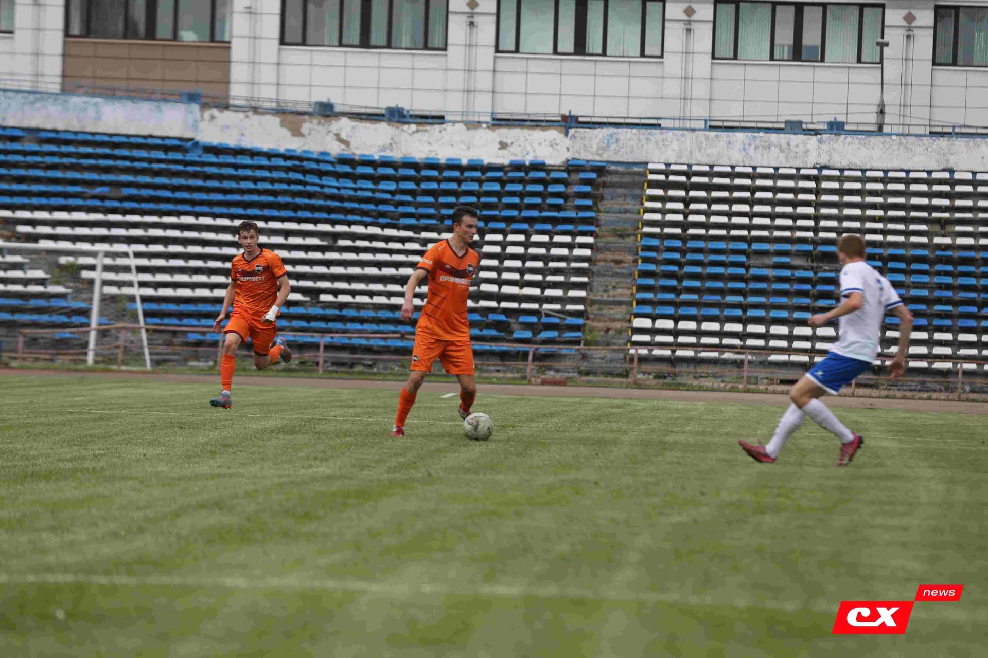 «Динамо-Барнаул-М» 1:3 «Темп». Кубок Сибири. 27.06.2025. Владимир Мартынов («CX News») — кадр 320