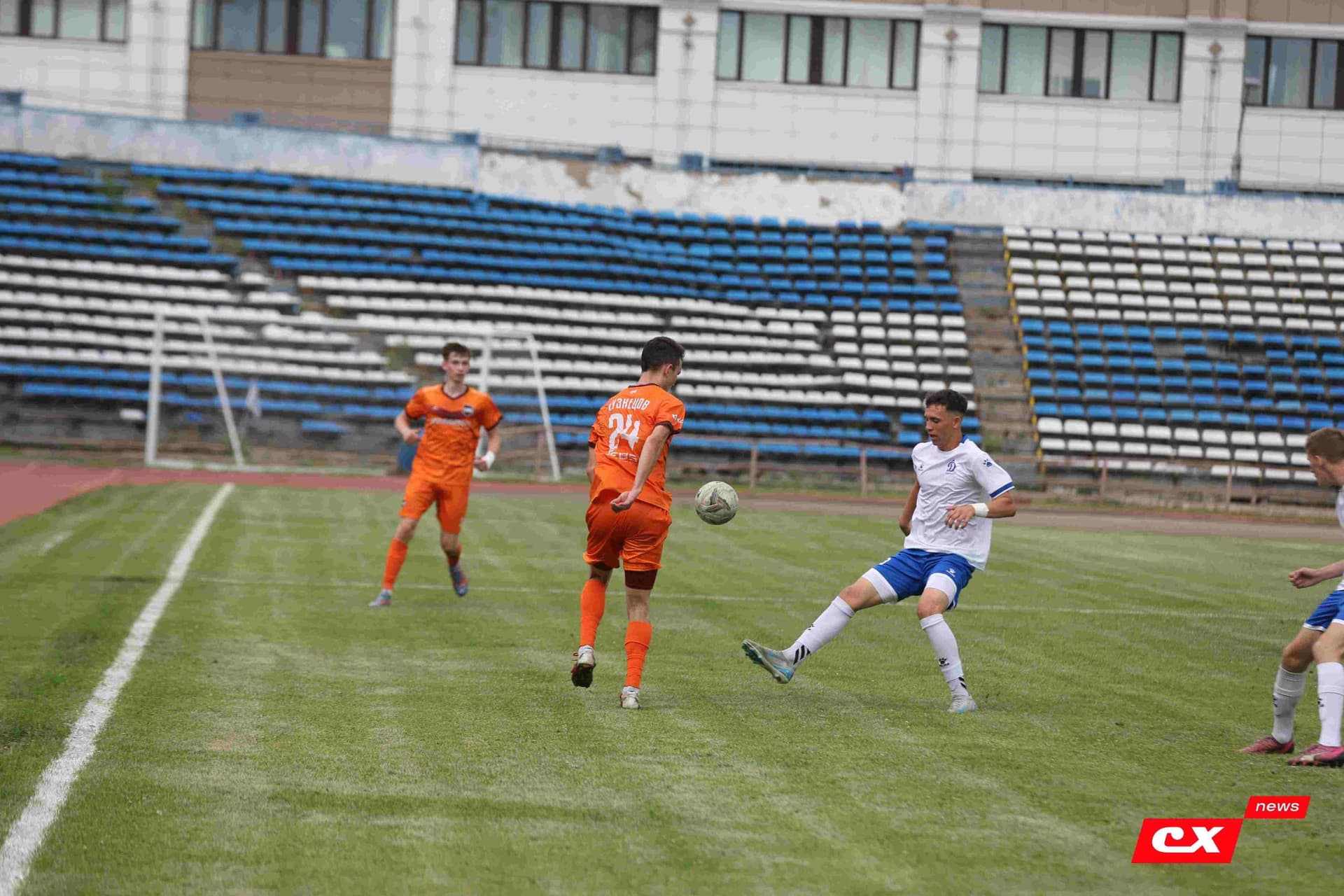 «Динамо-Барнаул-М» 1:3 «Темп». Кубок Сибири. 27.06.2025. Владимир Мартынов («CX News») — кадр 328