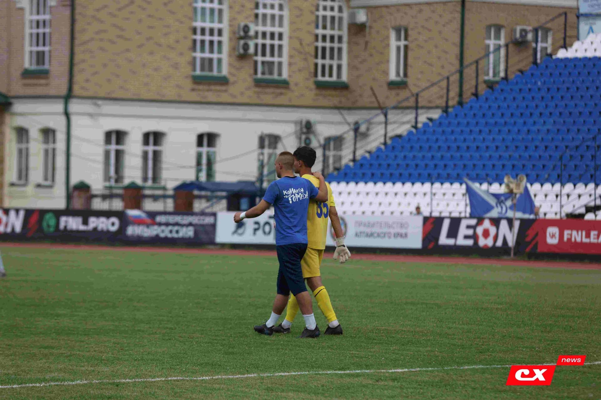 «Динамо-Барнаул-М» 1:3 «Темп». Кубок Сибири. 27.06.2025. Владимир Мартынов («CX News») — кадр 347