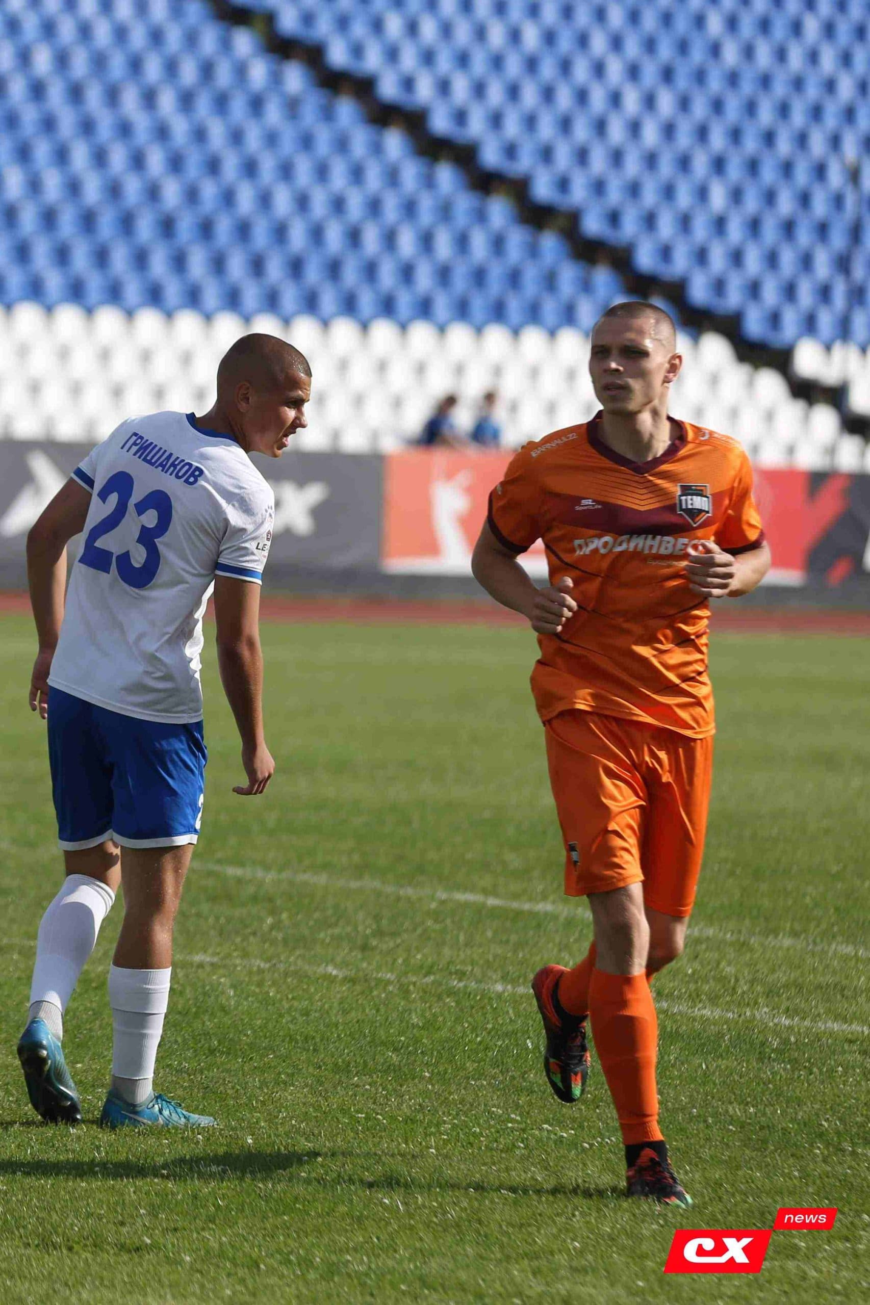 «Динамо-Барнаул-М» 1:2 «Темп». Третья лига. 12.07.2025. Владимир Мартынов («CX News») — кадр 167