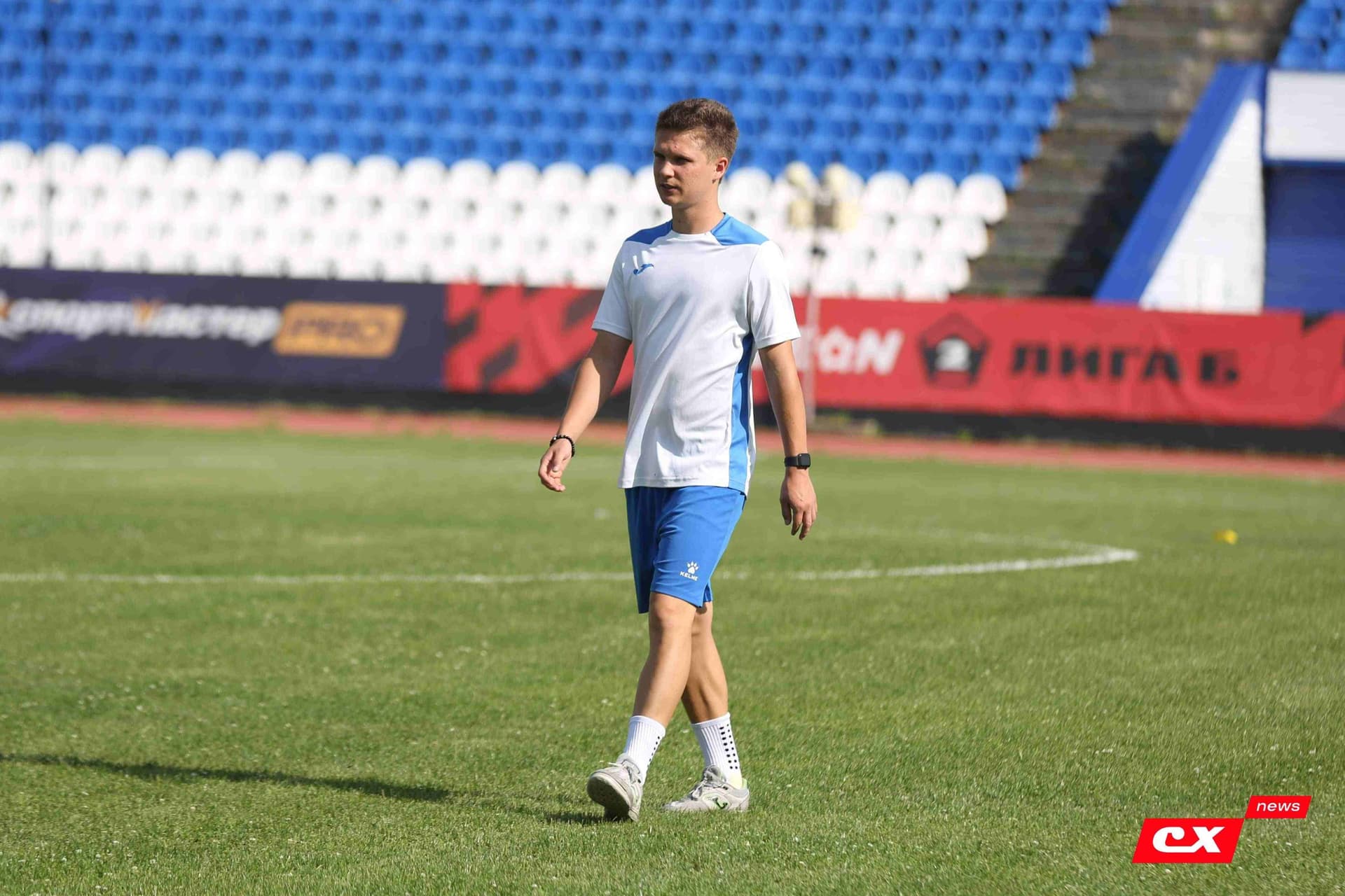 «Динамо-Барнаул-М» 1:2 «Темп». Третья лига. 12.07.2025. Владимир Мартынов («CX News») — кадр 30