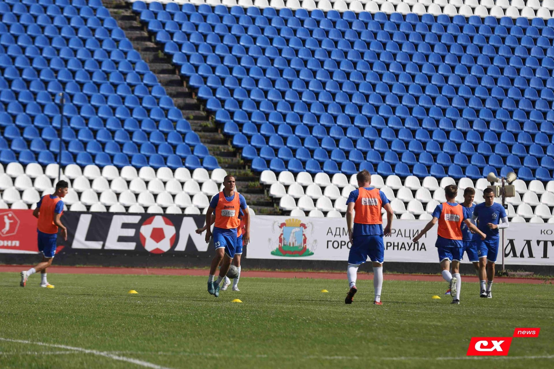 «Динамо-Барнаул-М» 1:2 «Темп». Третья лига. 12.07.2025. Владимир Мартынов («CX News») — кадр 37