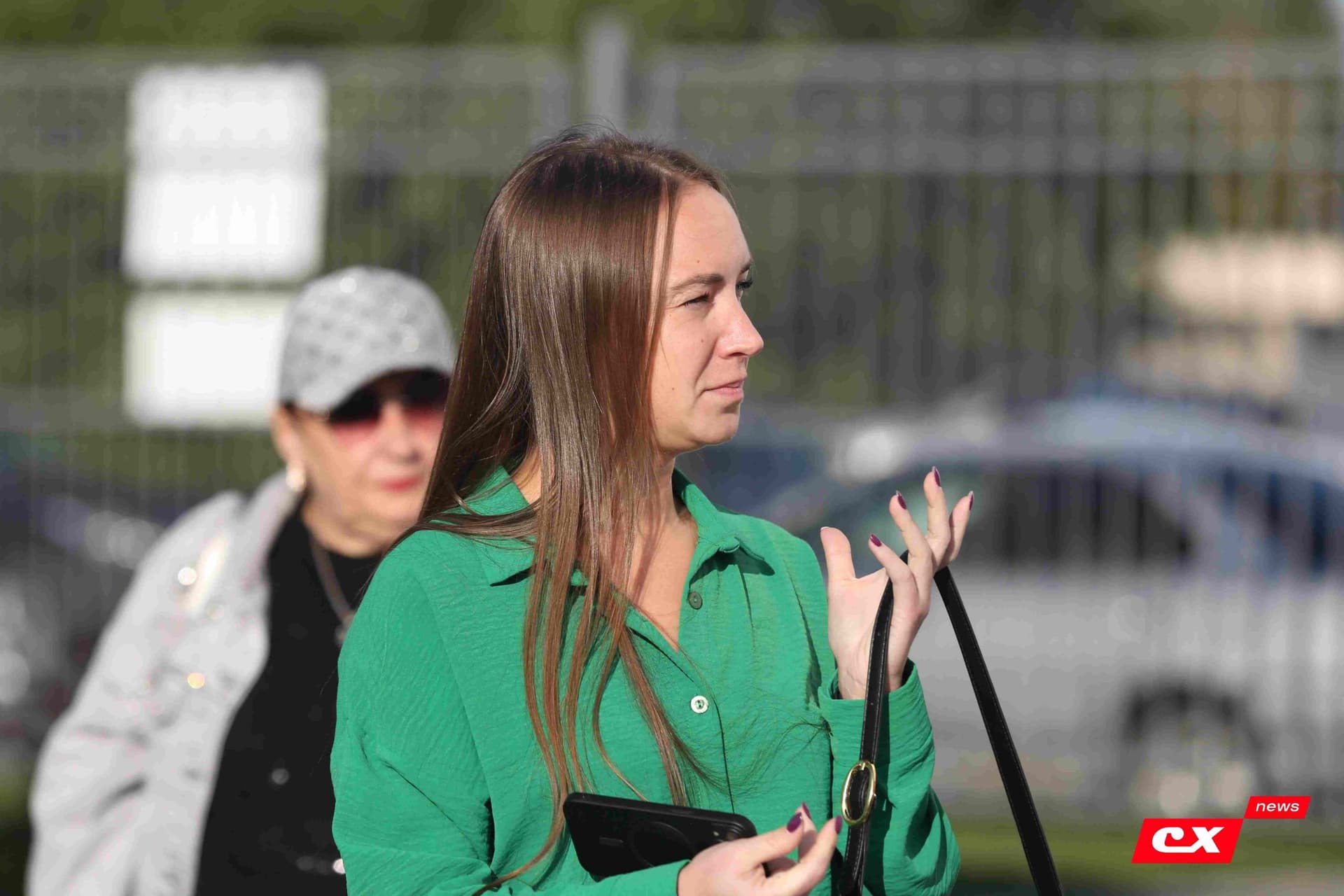 «Полимер» 2:2 «Темп». Третья лига. 05.09.2025. Владимир Мартынов («CX News») и Александр Чёрный («Алтайский спорт») — кадр 52