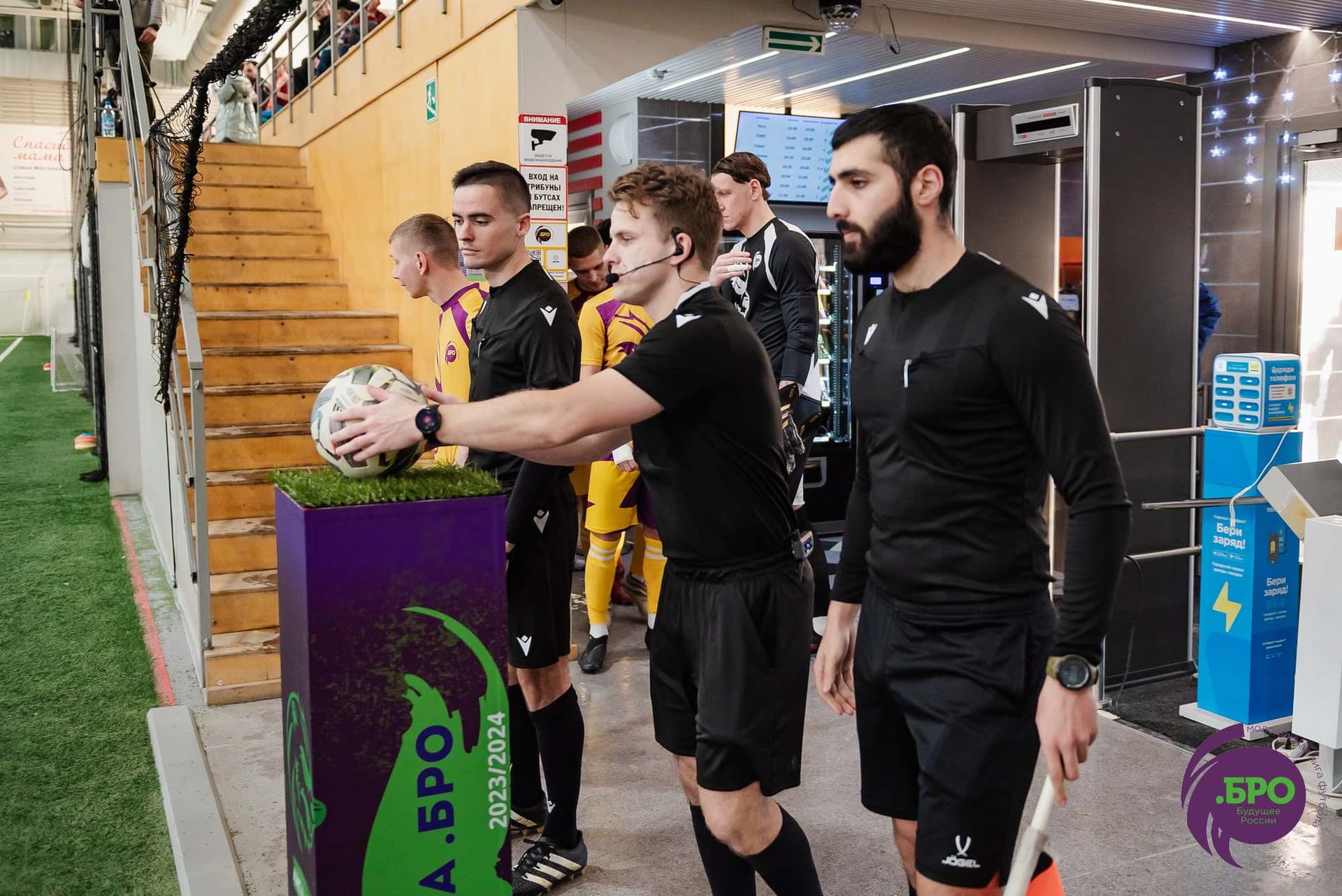 Сборная «Лиги .БРО» 2:2 (пен. 3-5) «Темп». MATCHDAY. 23.12.2023 — кадр 6