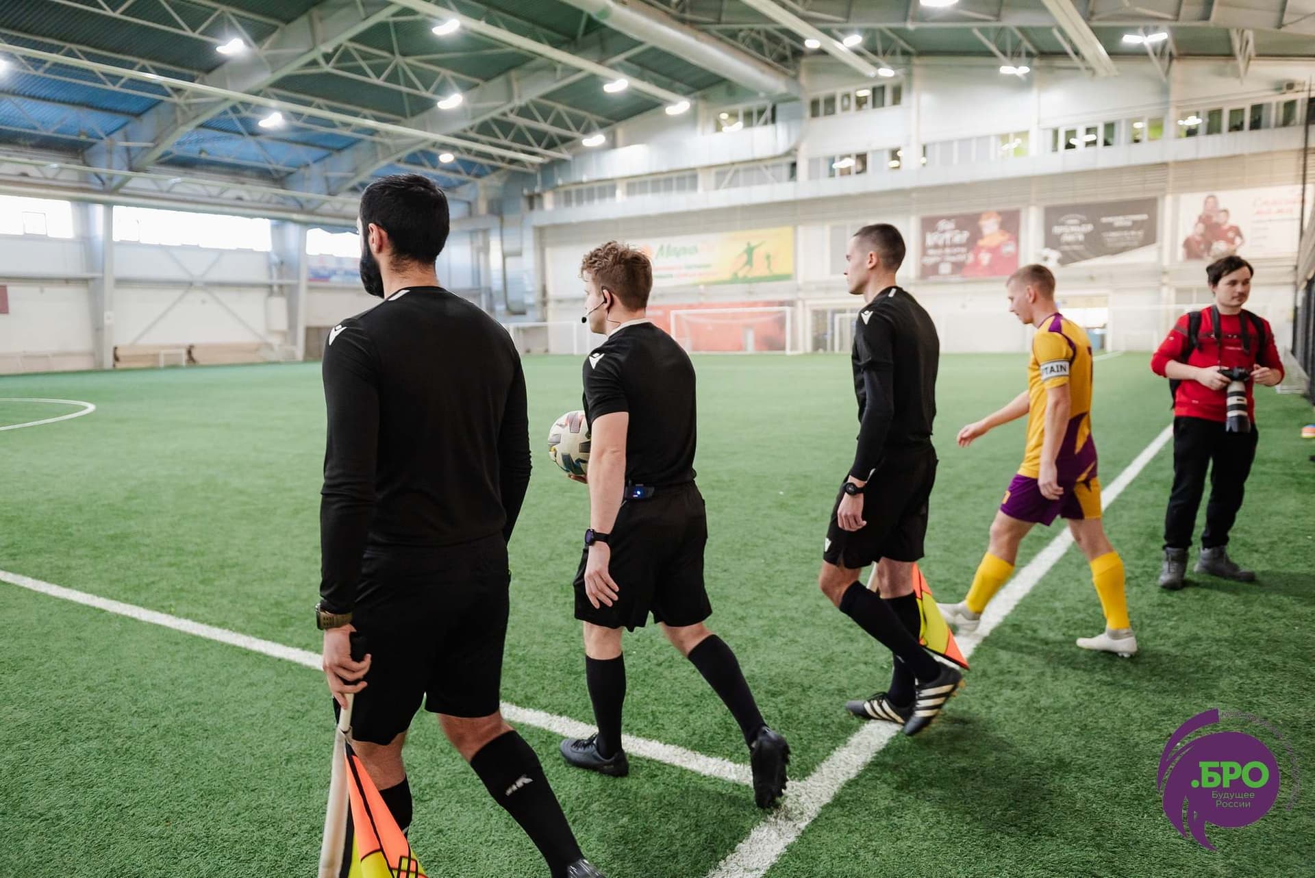 Сборная «Лиги .БРО» 2:2 (пен. 3-5) «Темп». MATCHDAY. 23.12.2023 — кадр 7