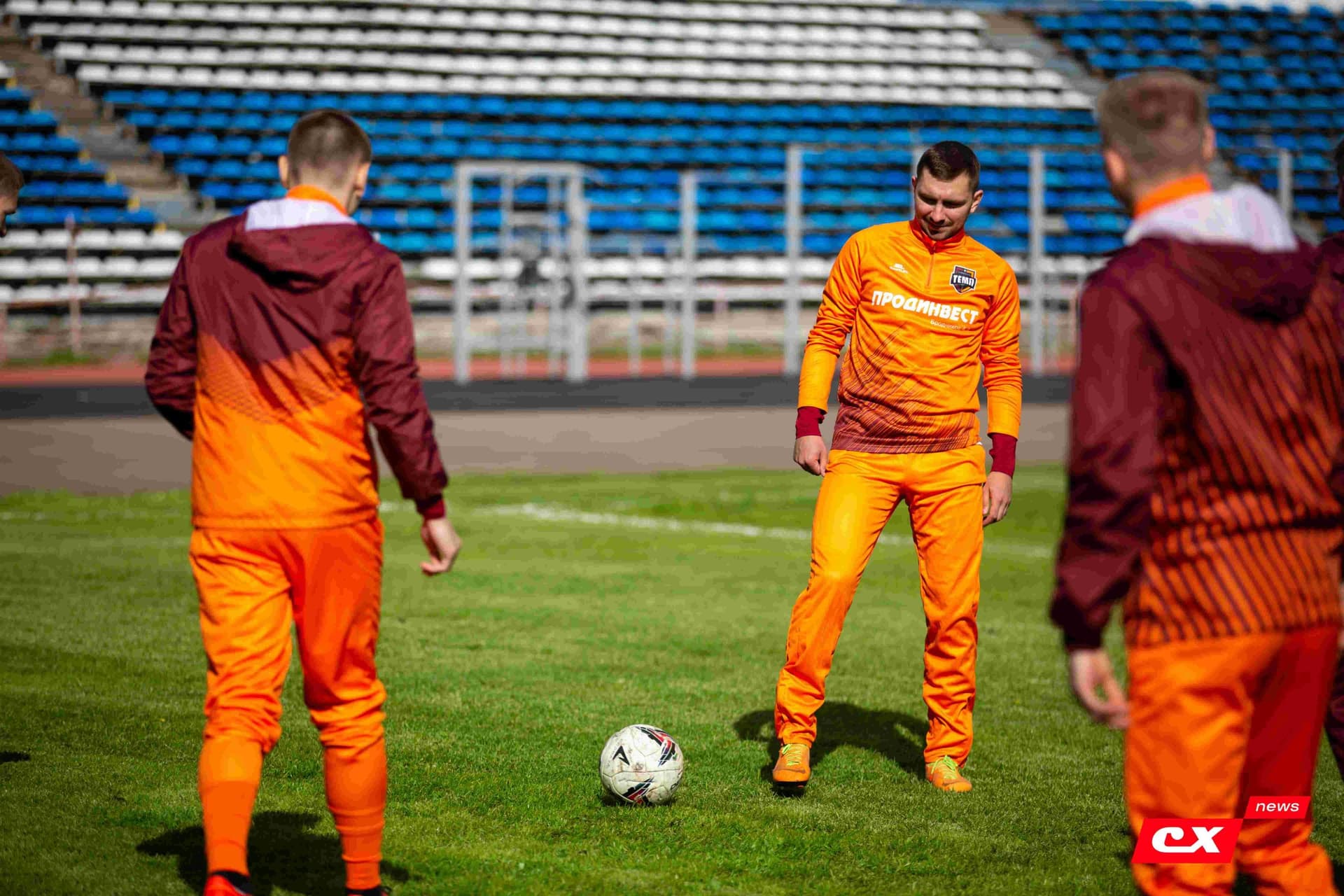 «Динамо-Барнаул-М» 0:4 «Темп». Третья лига. 31.05.2024. CX News — кадр 24